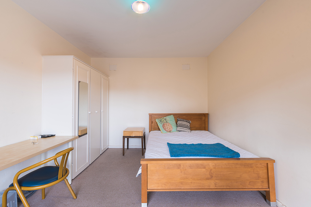 ROOM 2004 MAIN.jpg