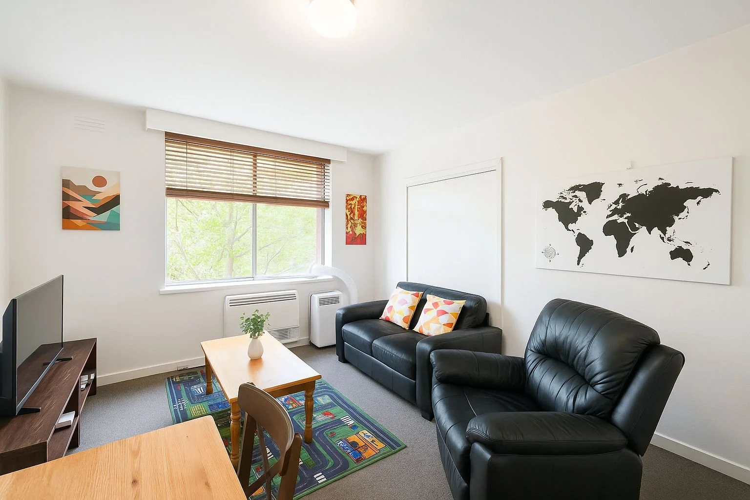 2A Robe Street, St Kilda (3Beds)