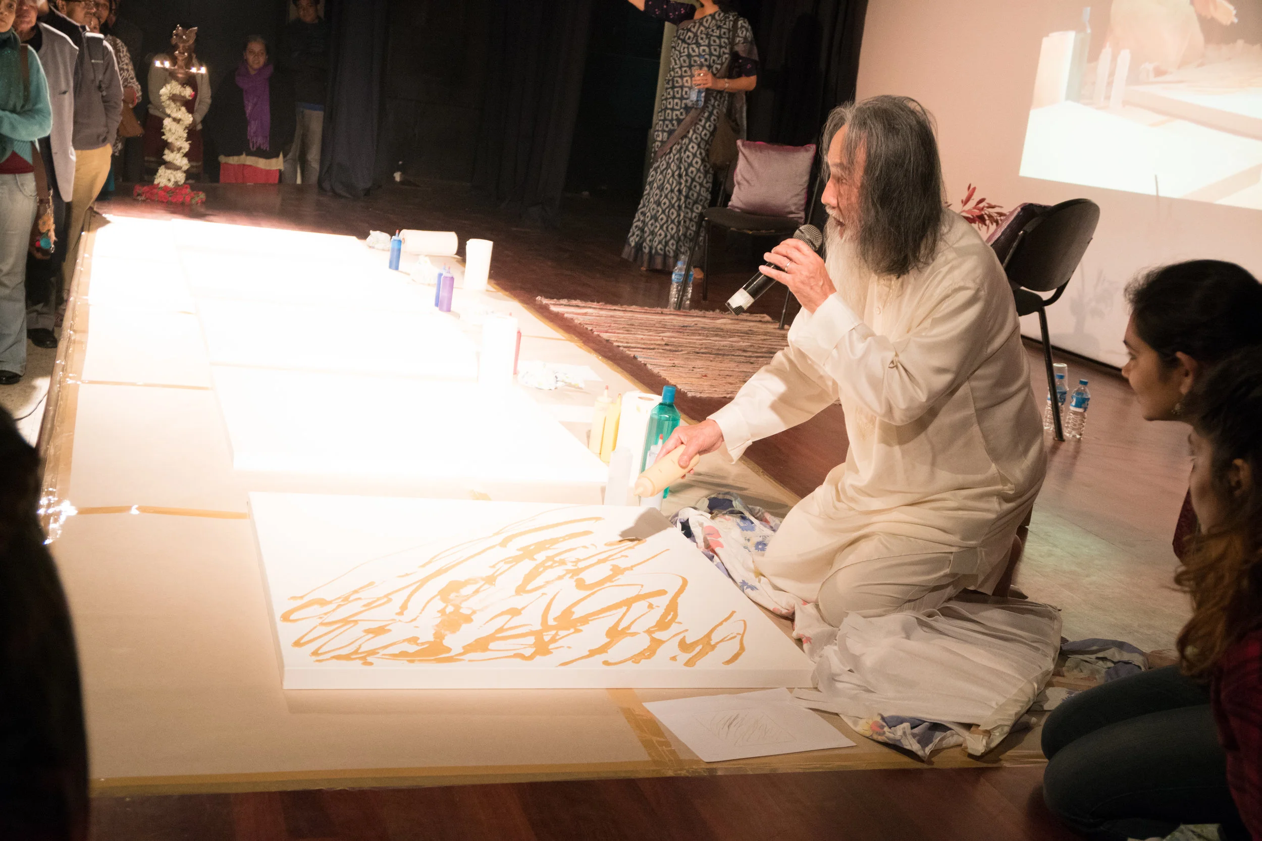 One Stroke Painting executed at NGMA