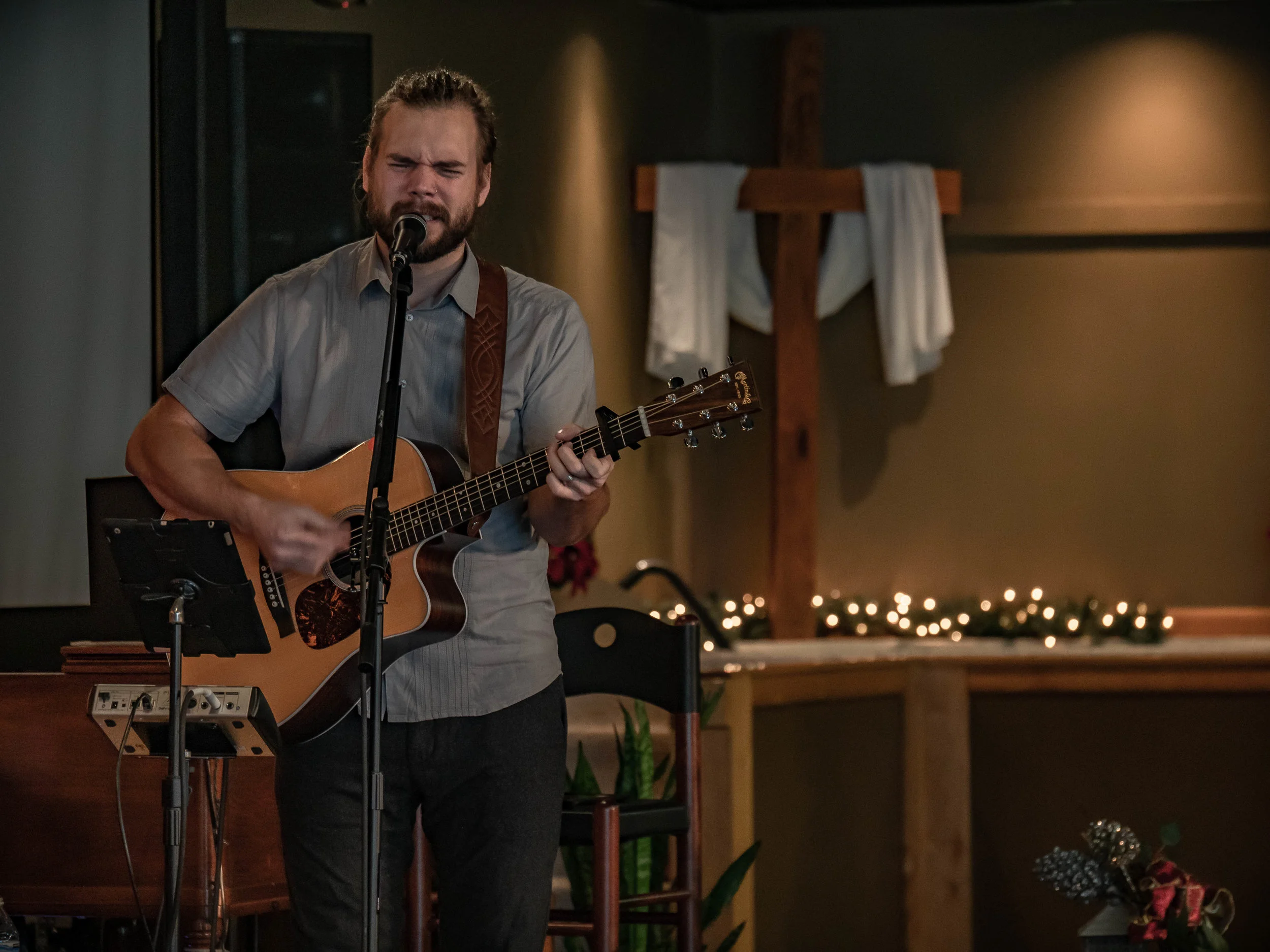 Nick Worship 2 (1 of 1).jpg