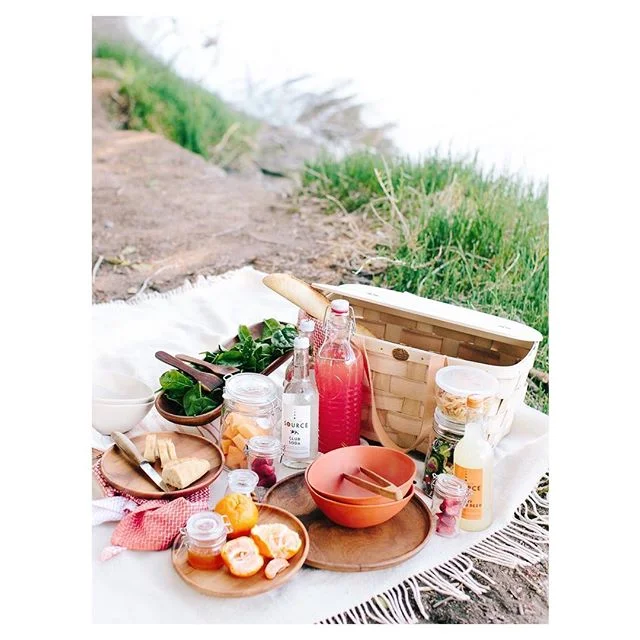 our favorite weekend plans // #twelvepicnics