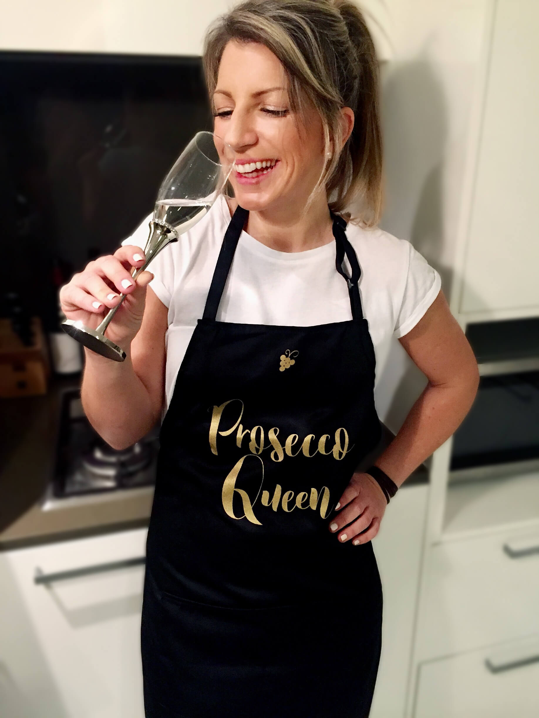 APR013 - Prosecco Queen - ML copy.jpg