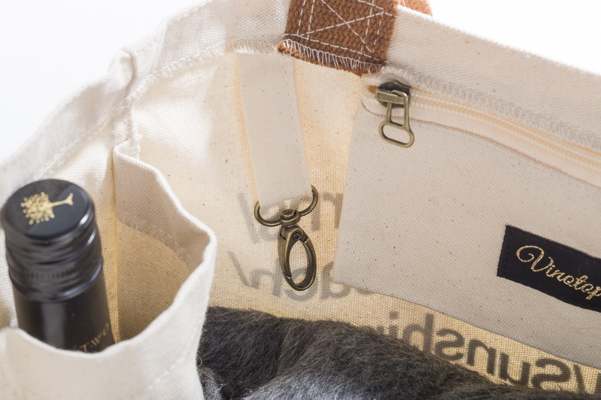Tote Bag inside keyholder.jpg