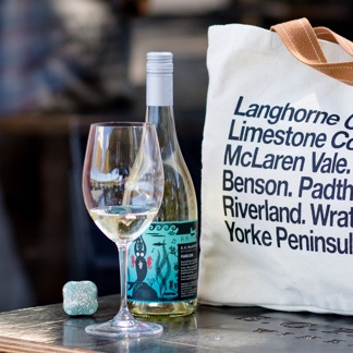 SA+Bag+%26+Bottle+stopper+in+situ+SC+Pannell.jpg