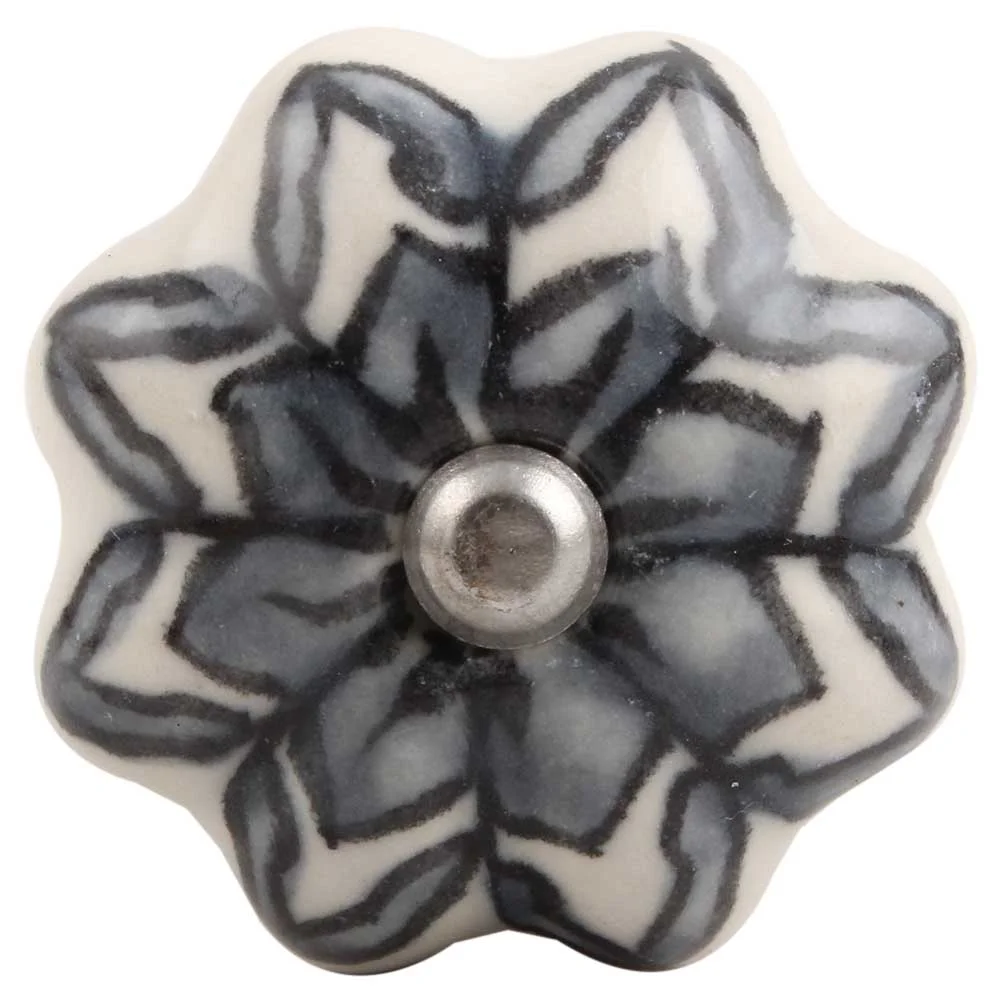 Bottlestopper grey star frontal.JPG