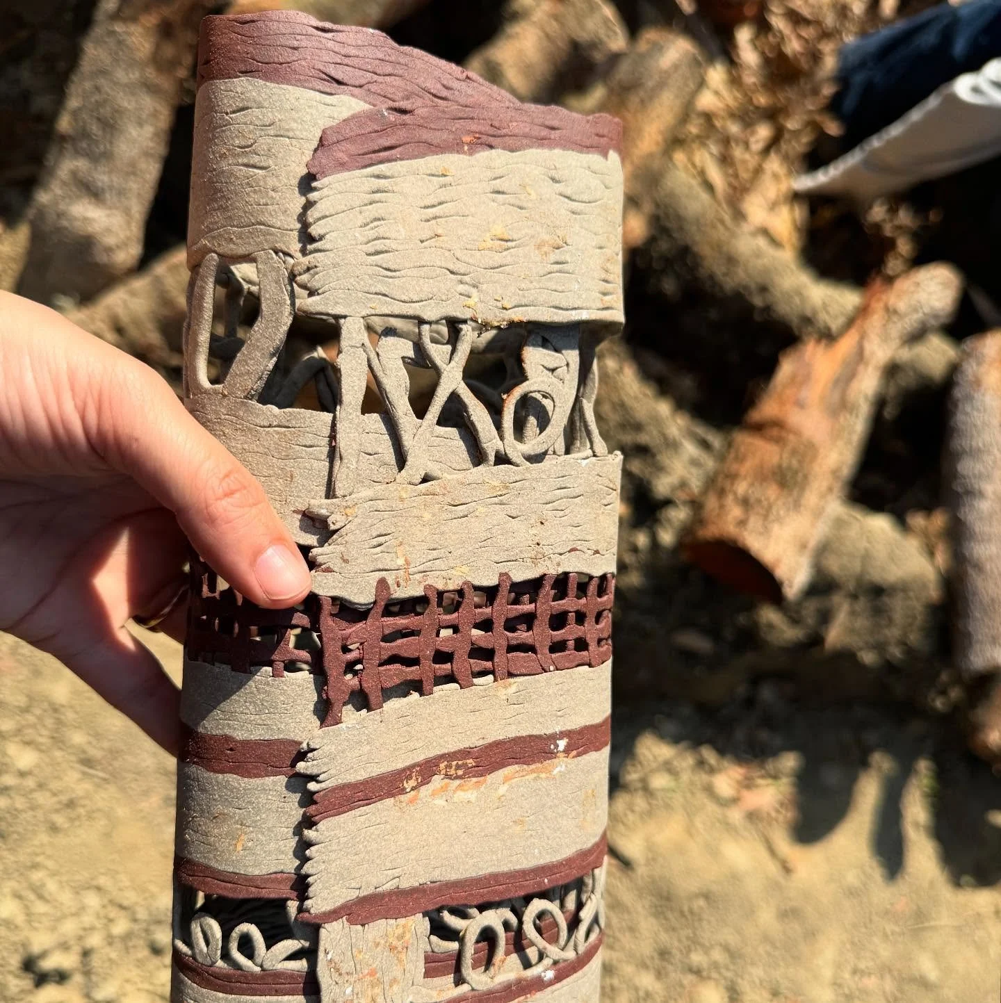 Earlier this year in Taiwan, I joined a pit firing at @fly311017&rsquo;s studio. I made the piece with a mixture of commercial and local clay, experimented with creating strength but still coiling thin, sourced ash for glaze making and assembled new 