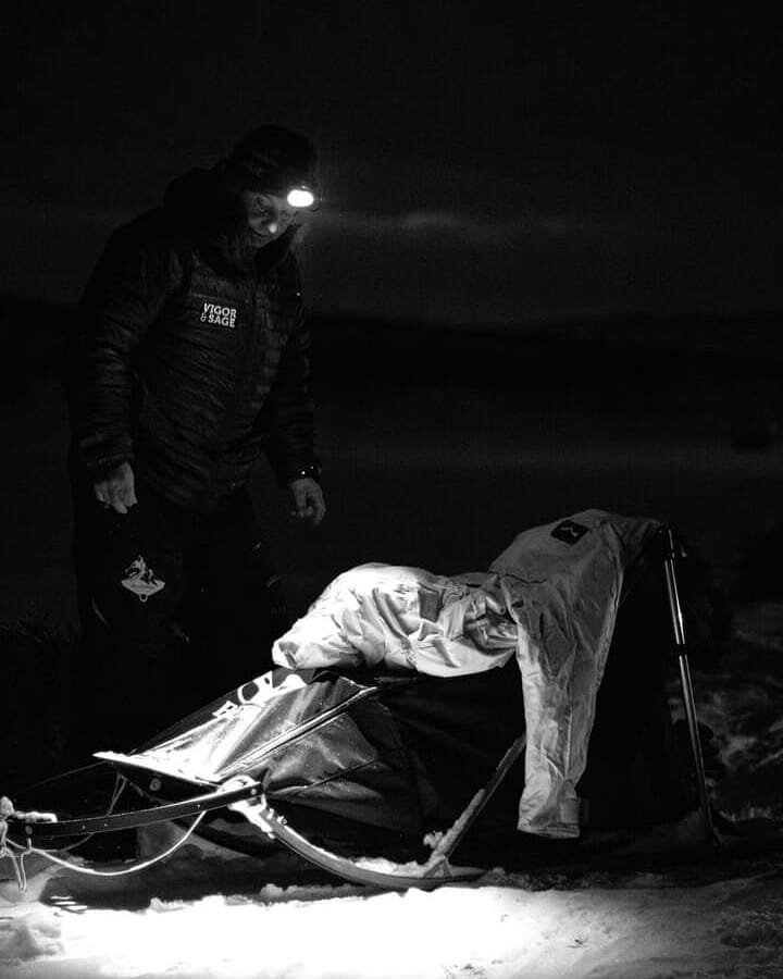 Slowly, lonely light bubbles are growing out of the dark around the teams as the night falls on CP Jergul.

Finnmarksl&oslash;pet 
Team Dagali - Ralph Johannessen