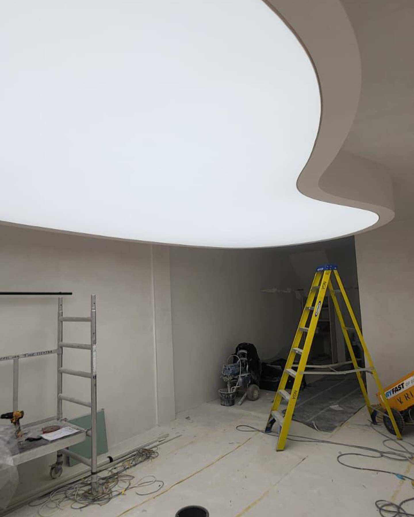 Stretch ceiling being installed to the ceiling of our latest #madewithlove store in #utrecht, #netherlands complete with #dymanic white lighting. It never gets boring how lovely these are. Very much looking forward to see this #retail project complet