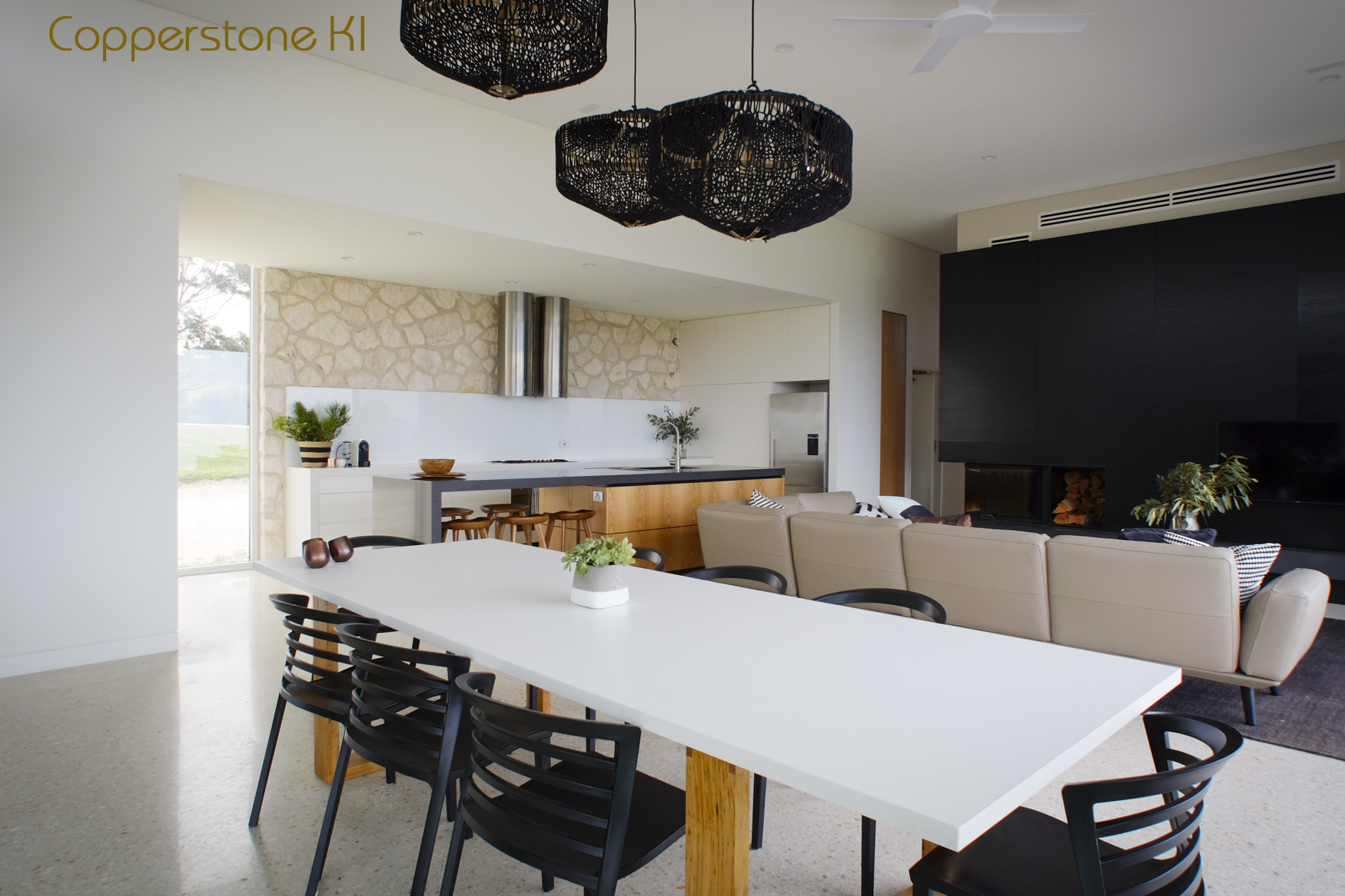 Open plan kitchen dining