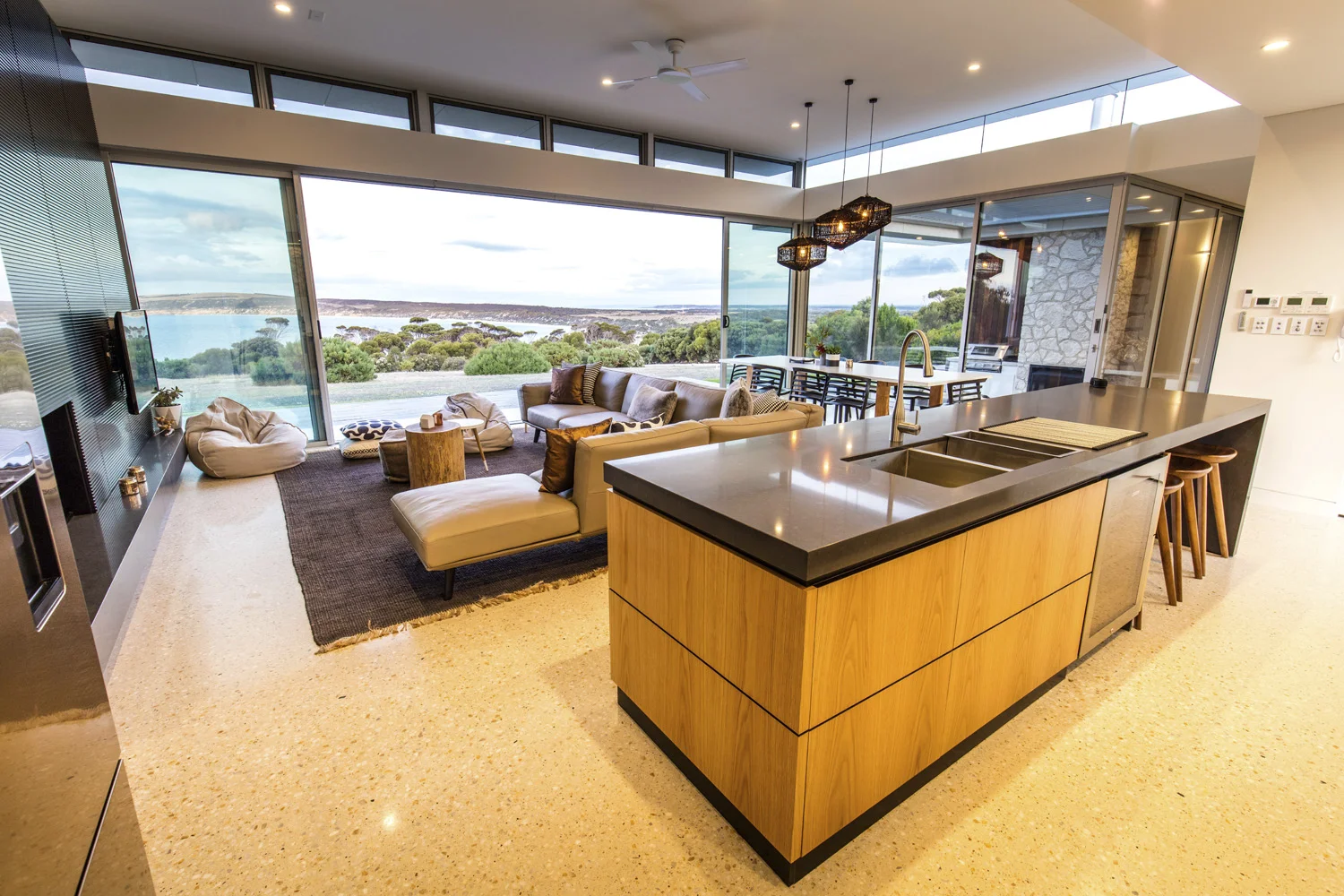 Emu Bay house18.jpg