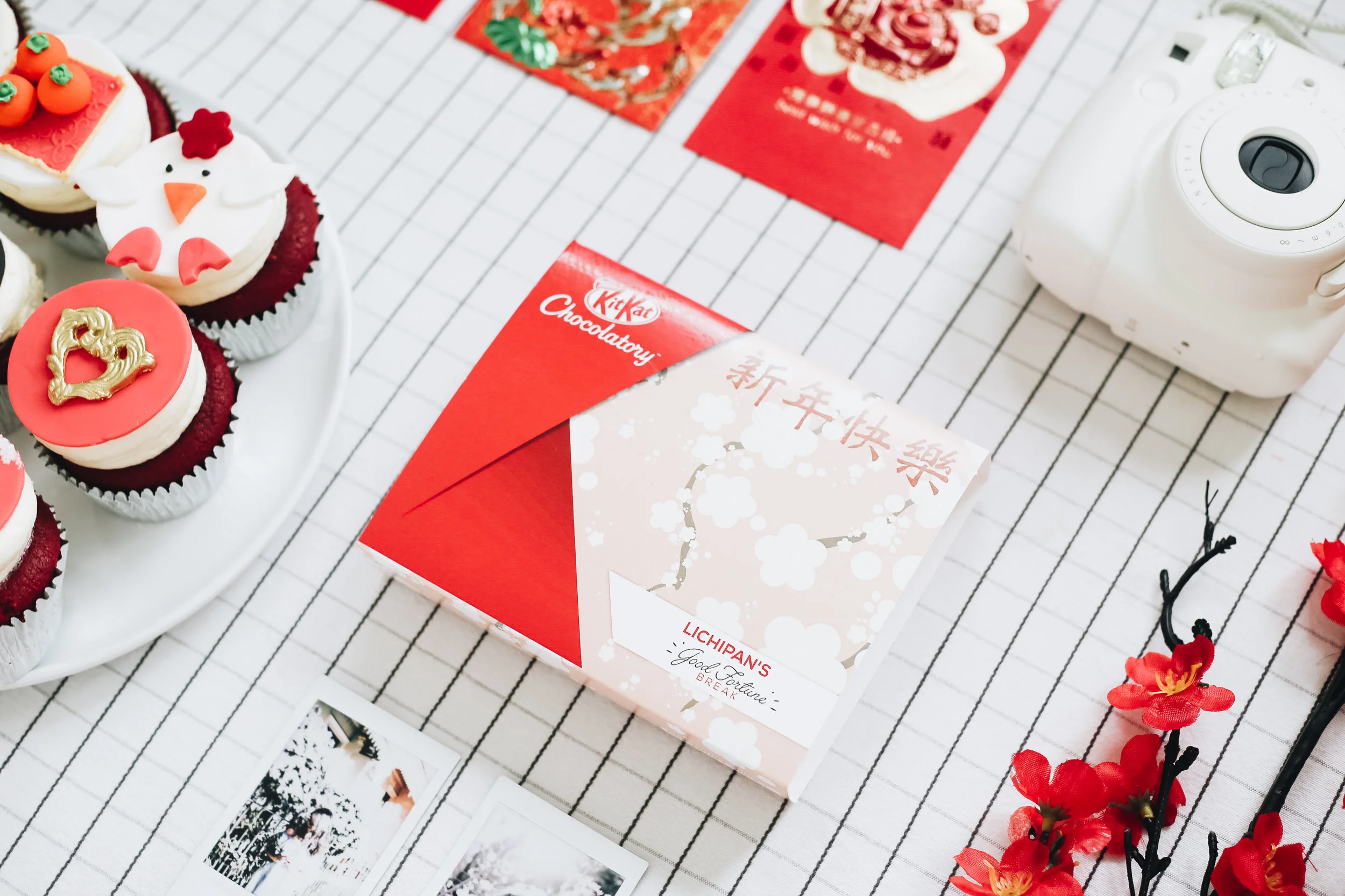 CNY KITKAT BARS