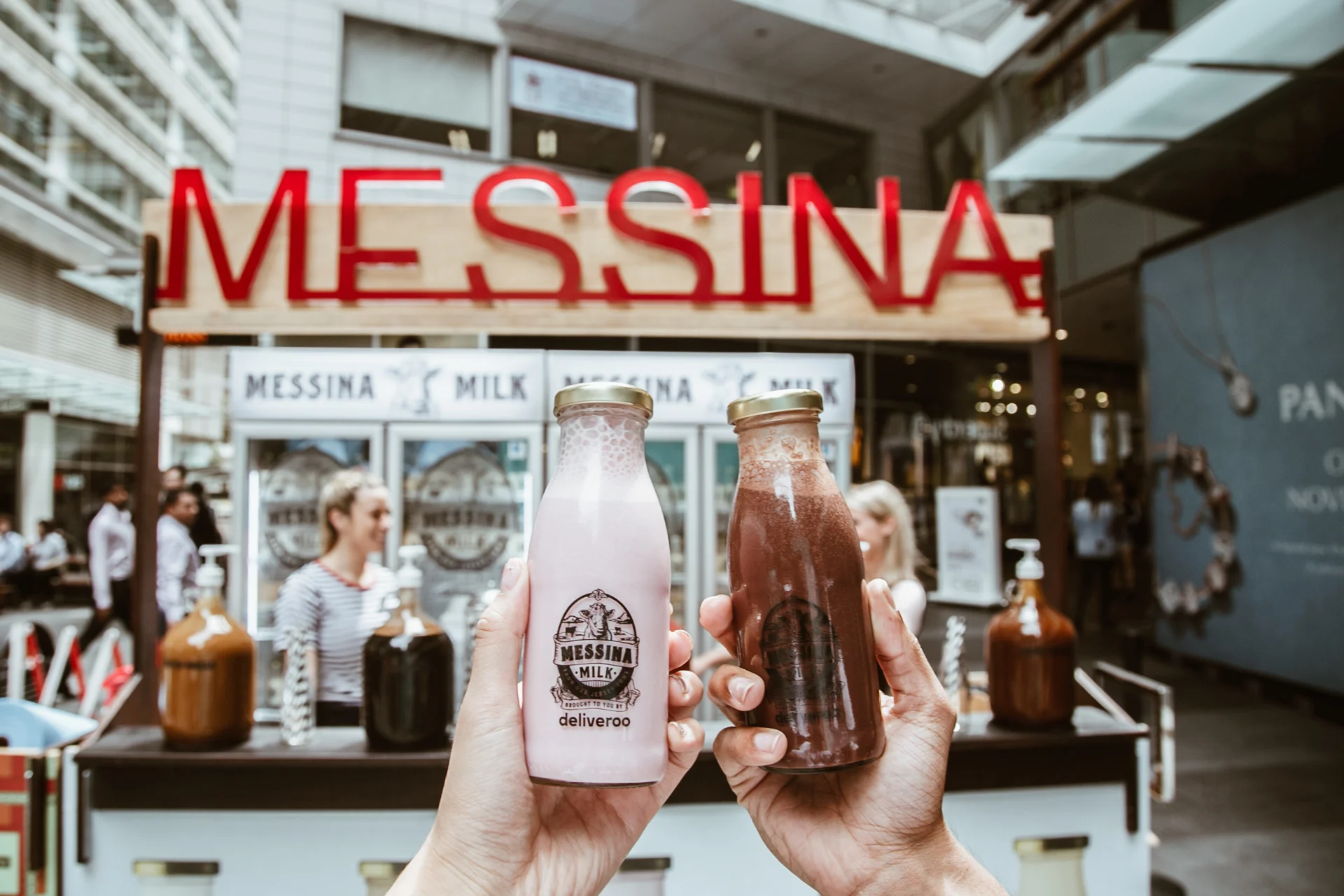 Deliveroo x Messina Present the 'Infinity Field' 