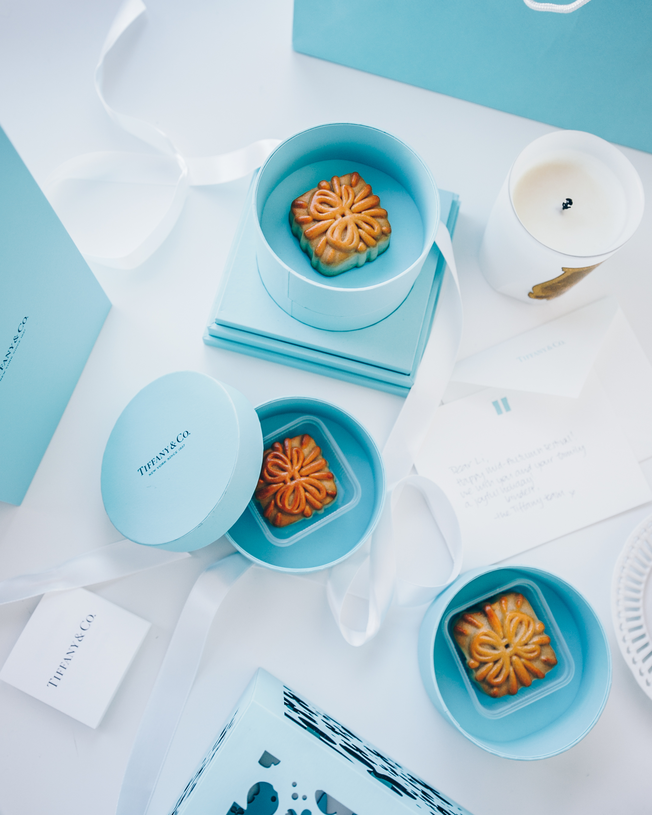 Tiffany & Co. Mooncake Delivery — MUSINGS OF LI CHI PAN