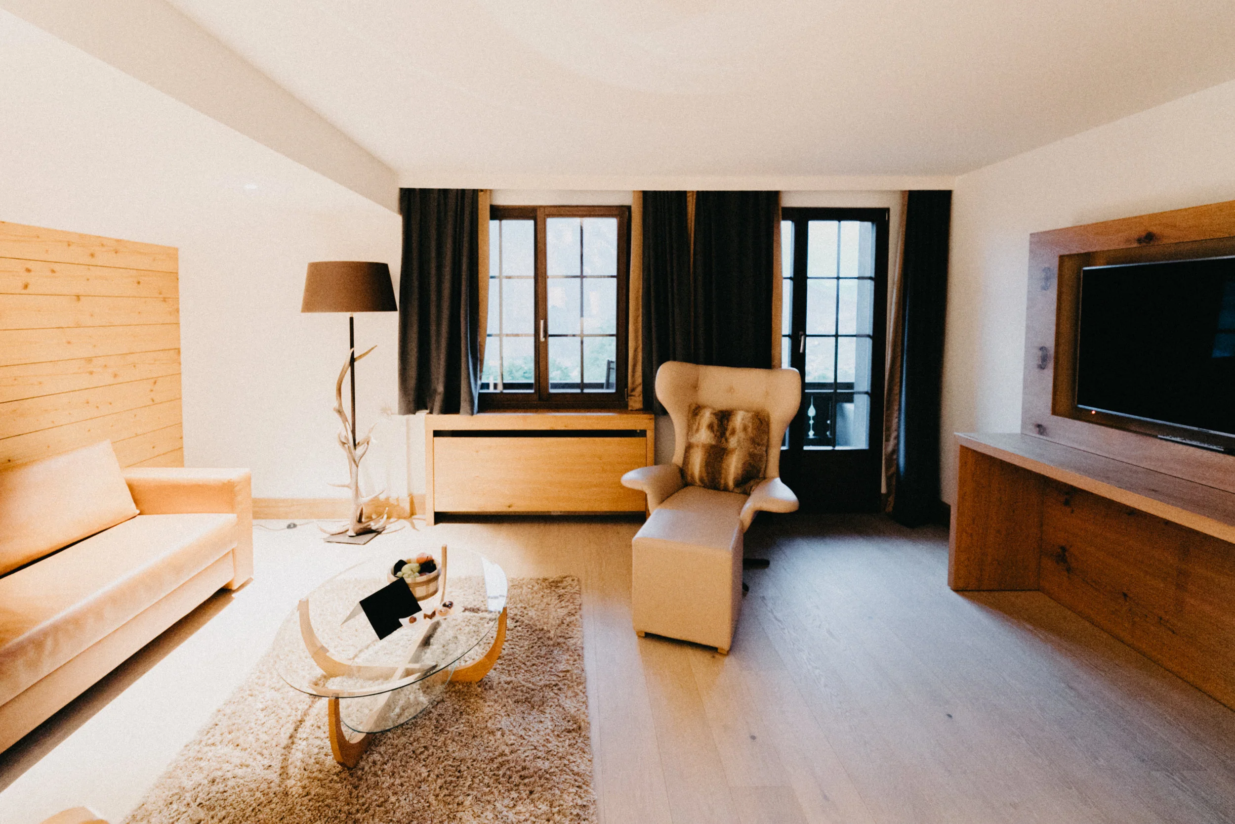 lichipan x huusgstaad-2.jpg