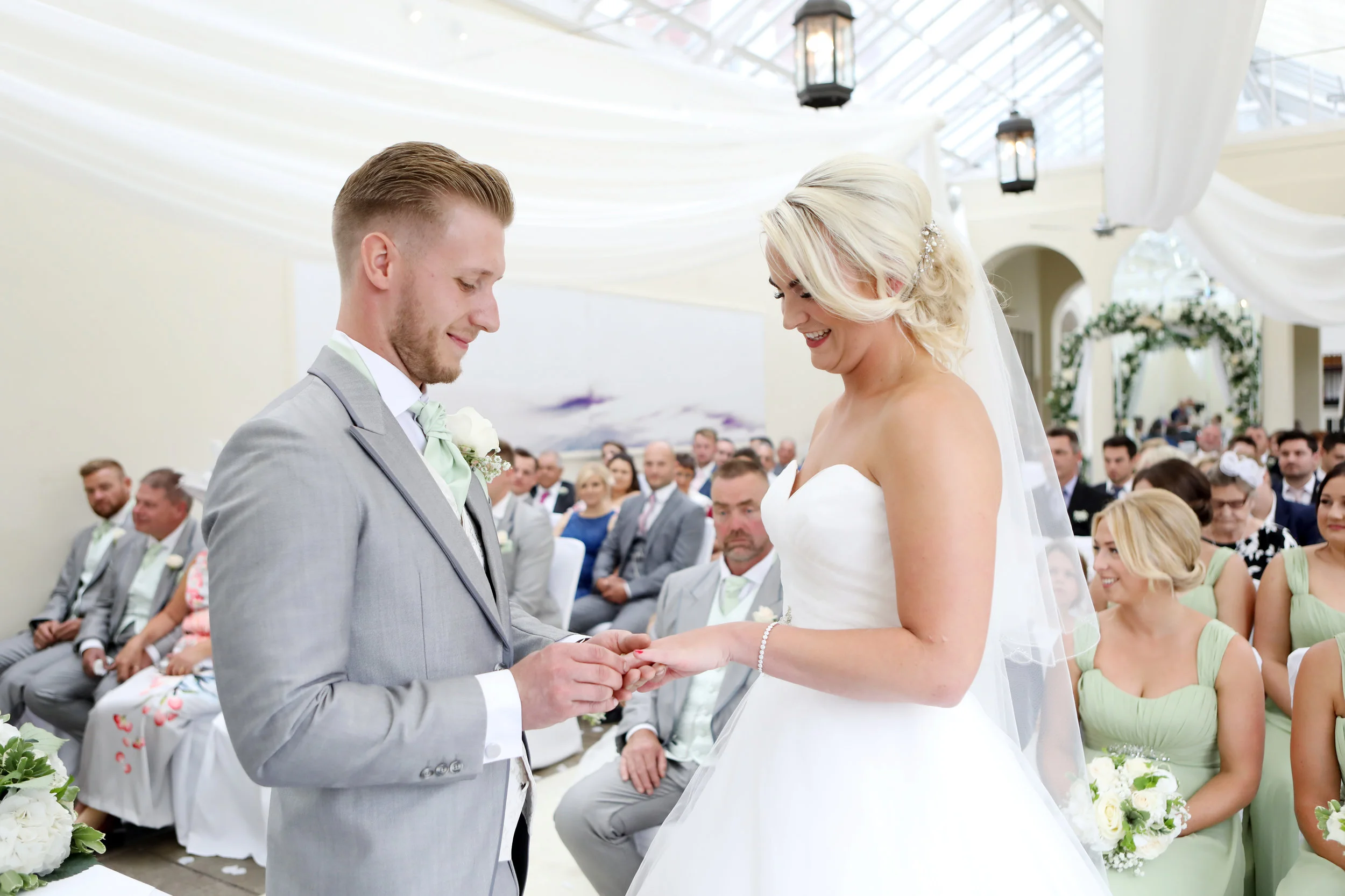 Bridal Powder And Pin