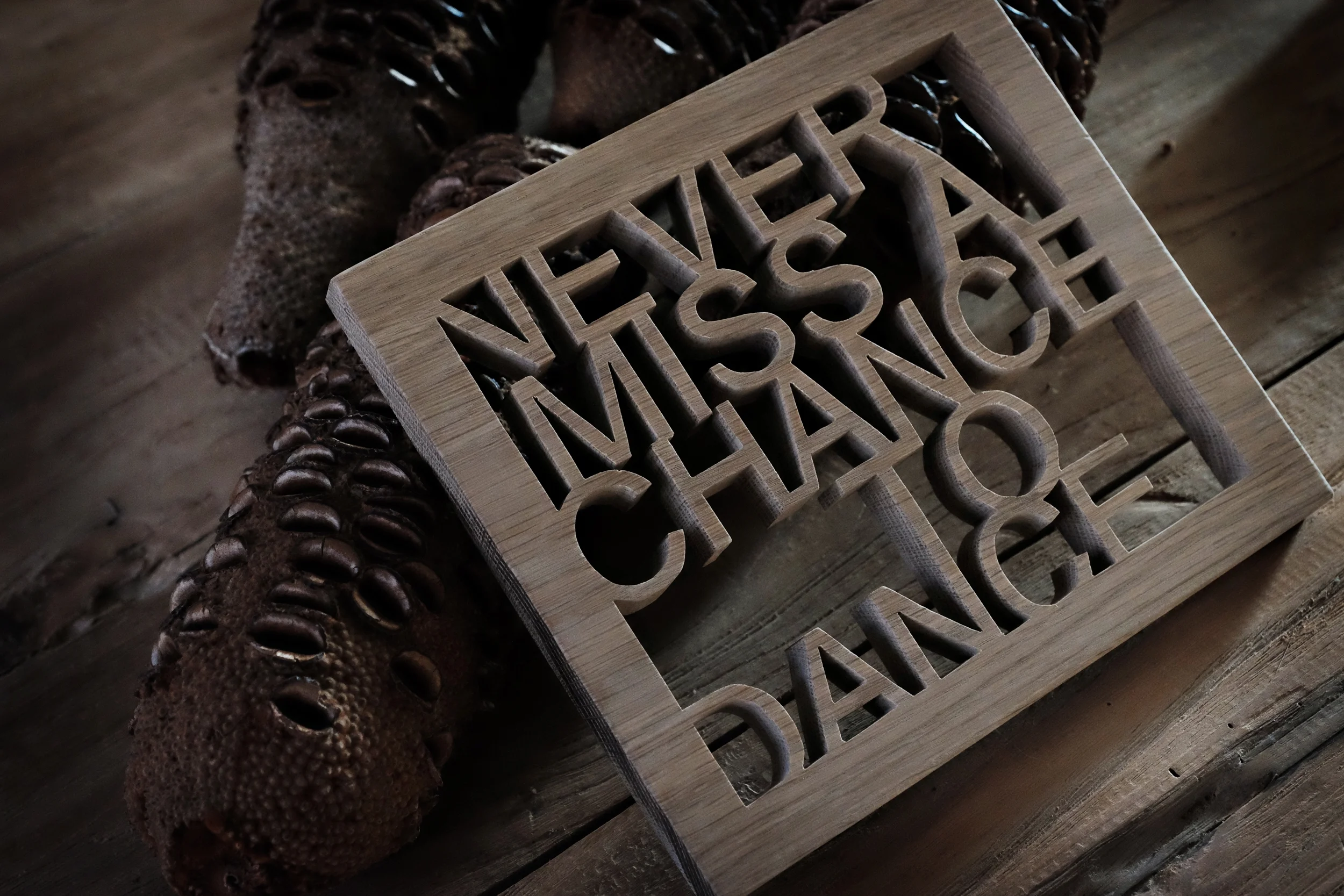  NEVER MISS A CHANCE TO DANCE 