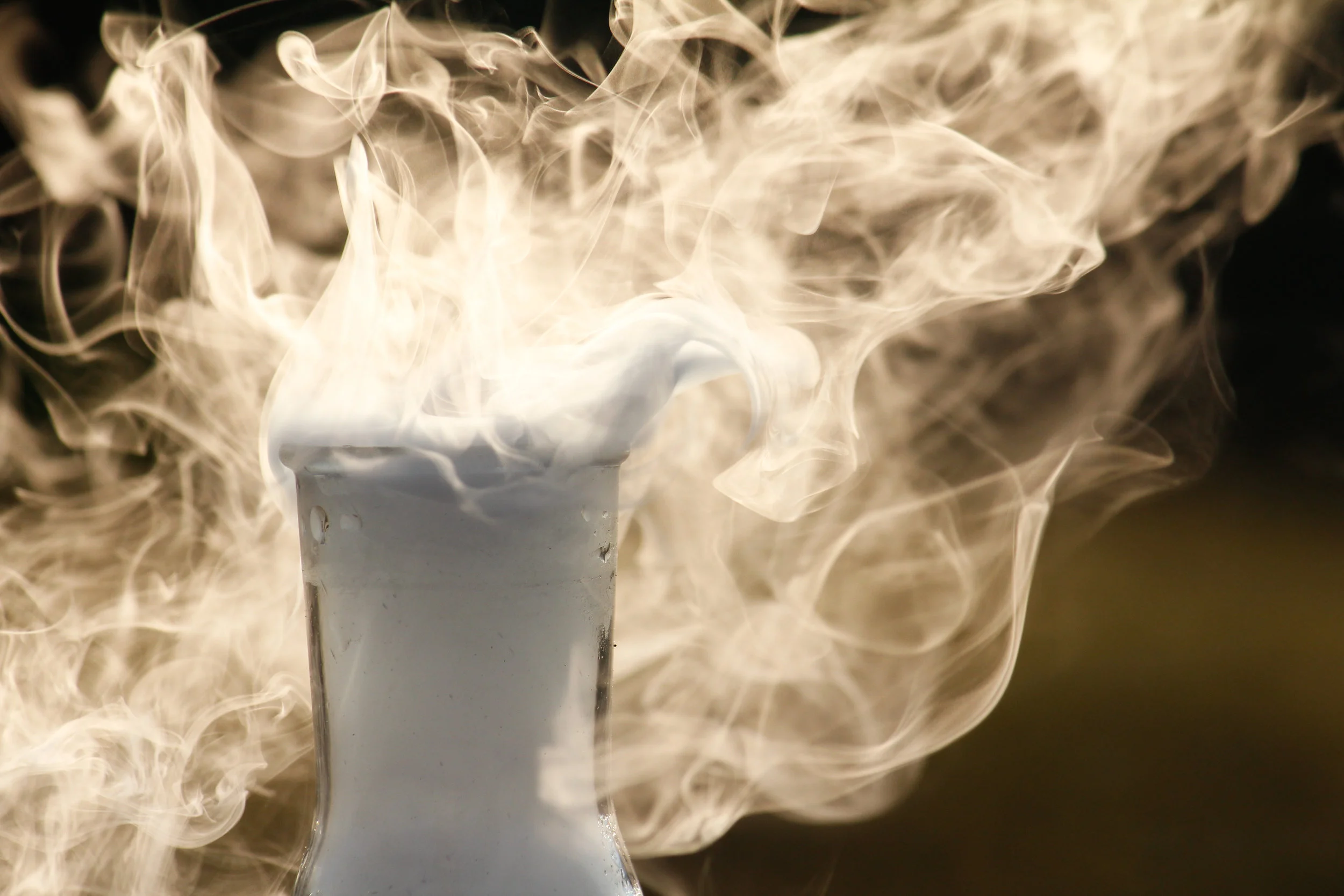 How does carbon dioxide make the Earth warmer?