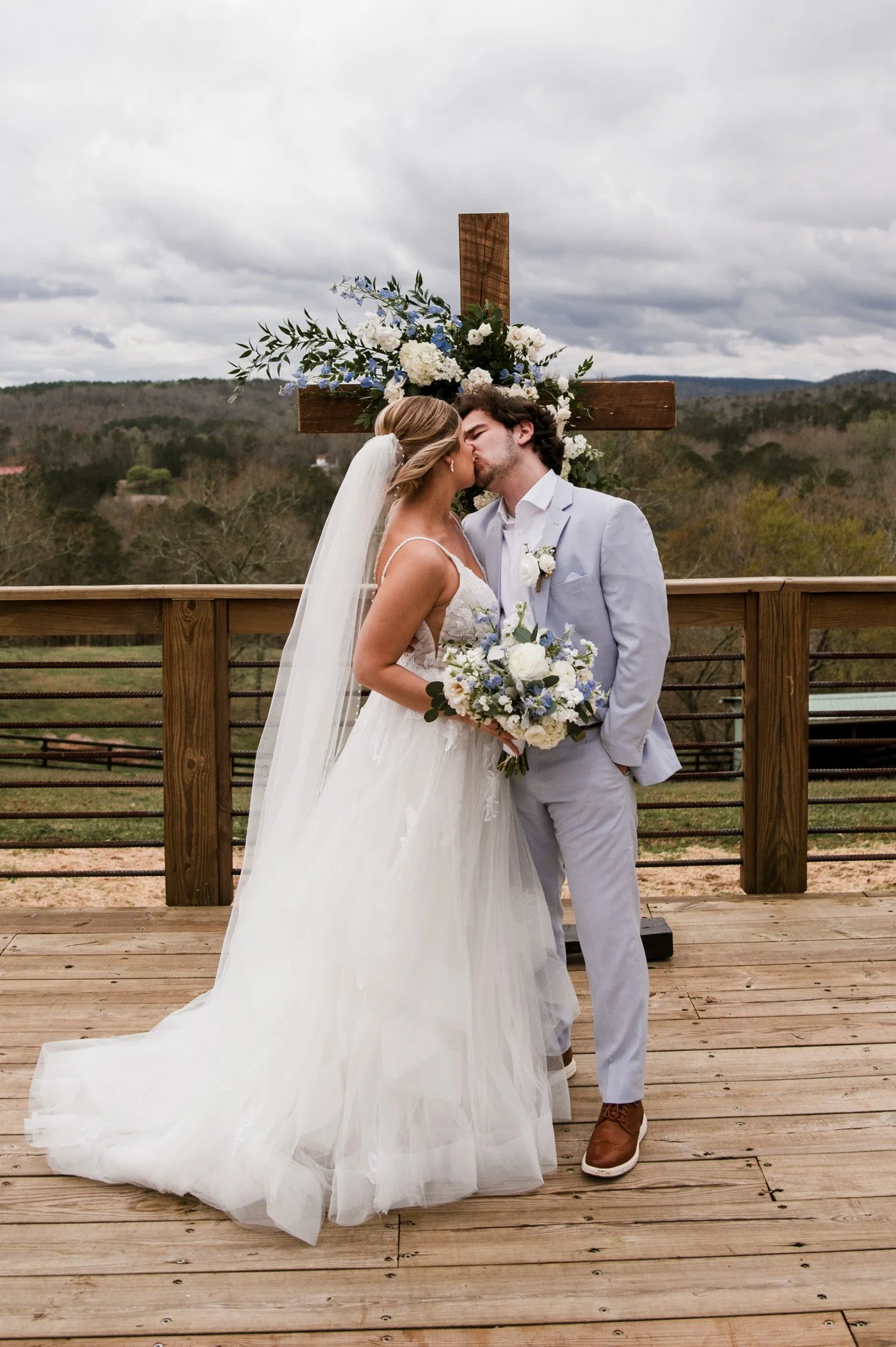 Choosing the Right Wedding Videographer: A Comprehensive Guide for Couples