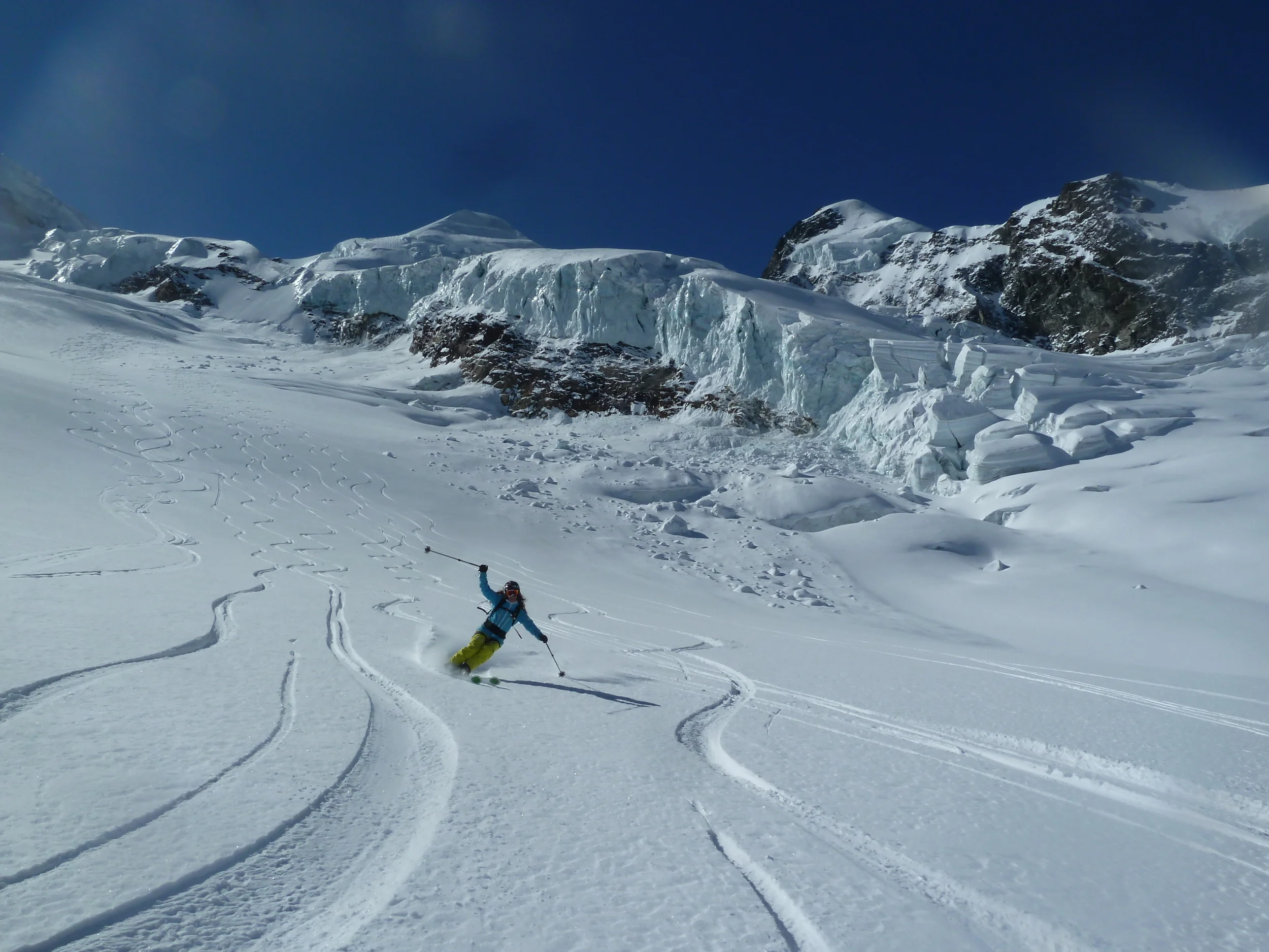Free-ride skiing in Monterosa