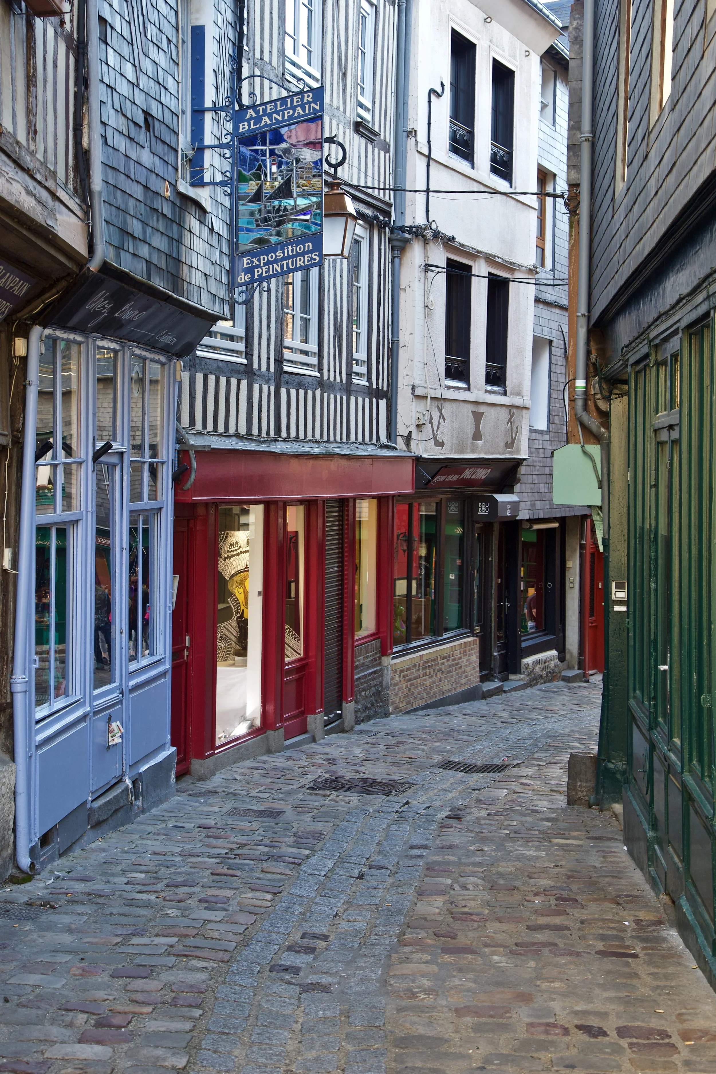 Honfleur Sidestreet