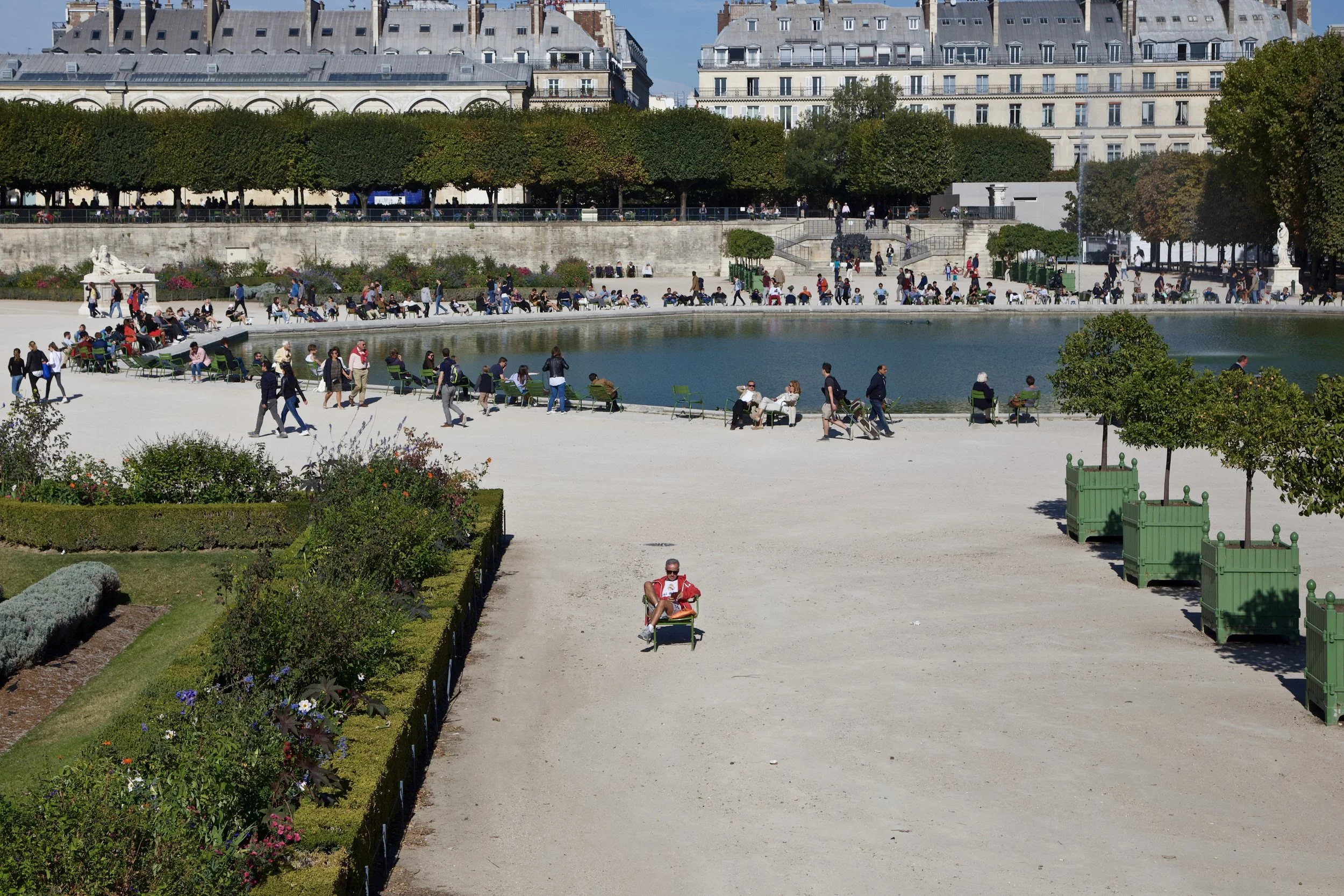 I Want to be Alone - Near L’Orangerie