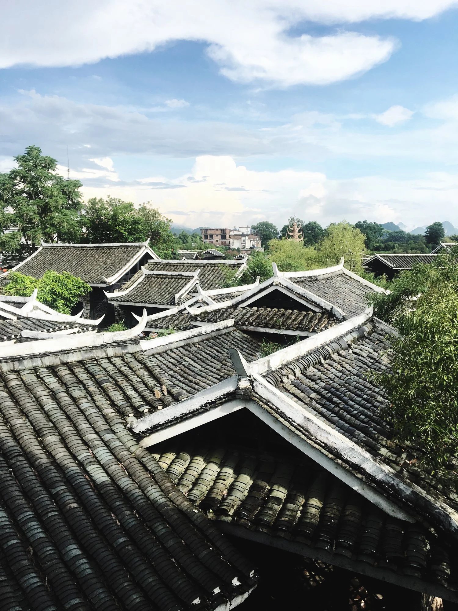 China: Delirium, Contrasts &amp; Soft Memories 