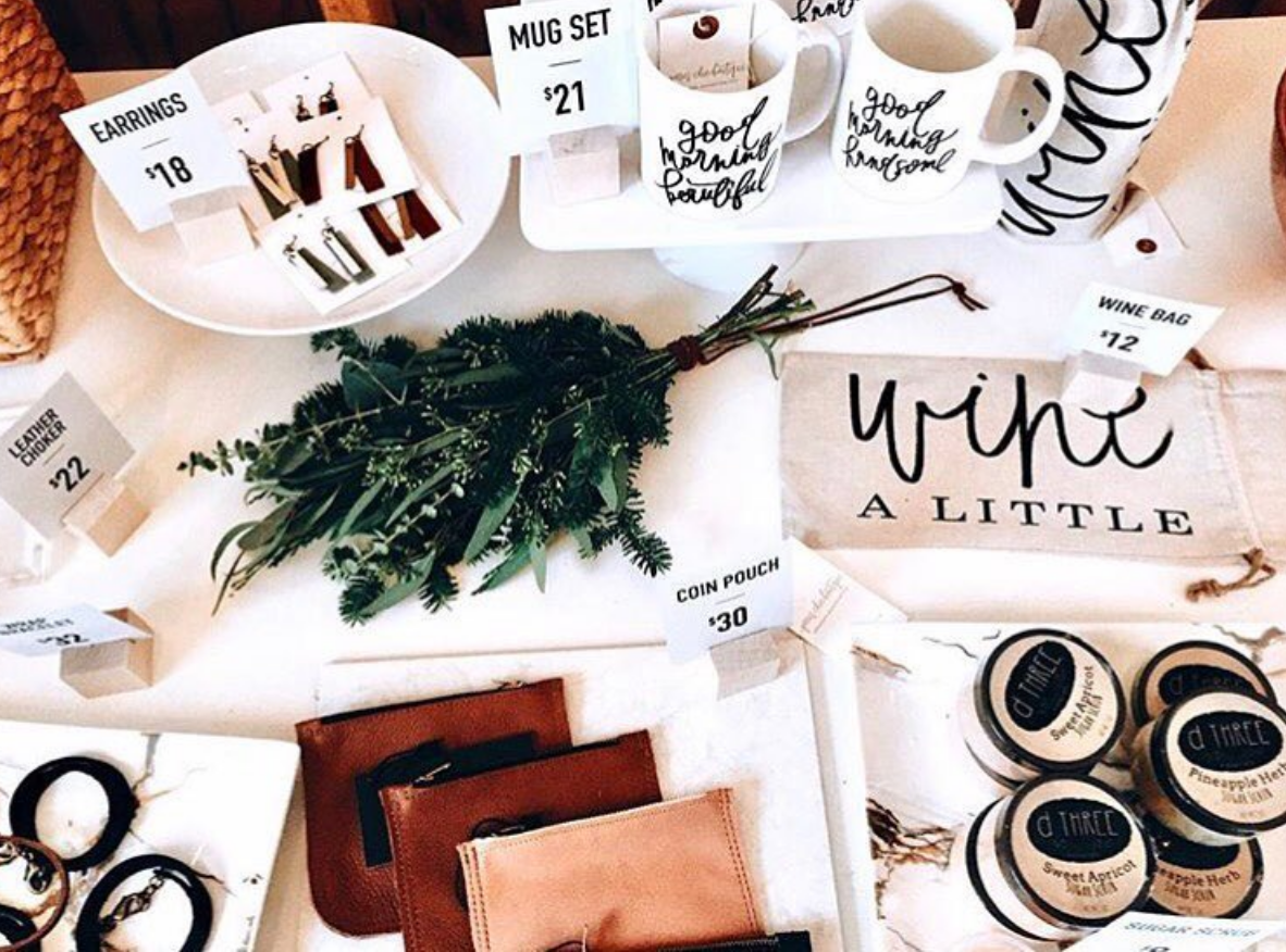 Why I'm Pledging To Shop Small This Christmas &amp; Some Of My Favorite Local Finds