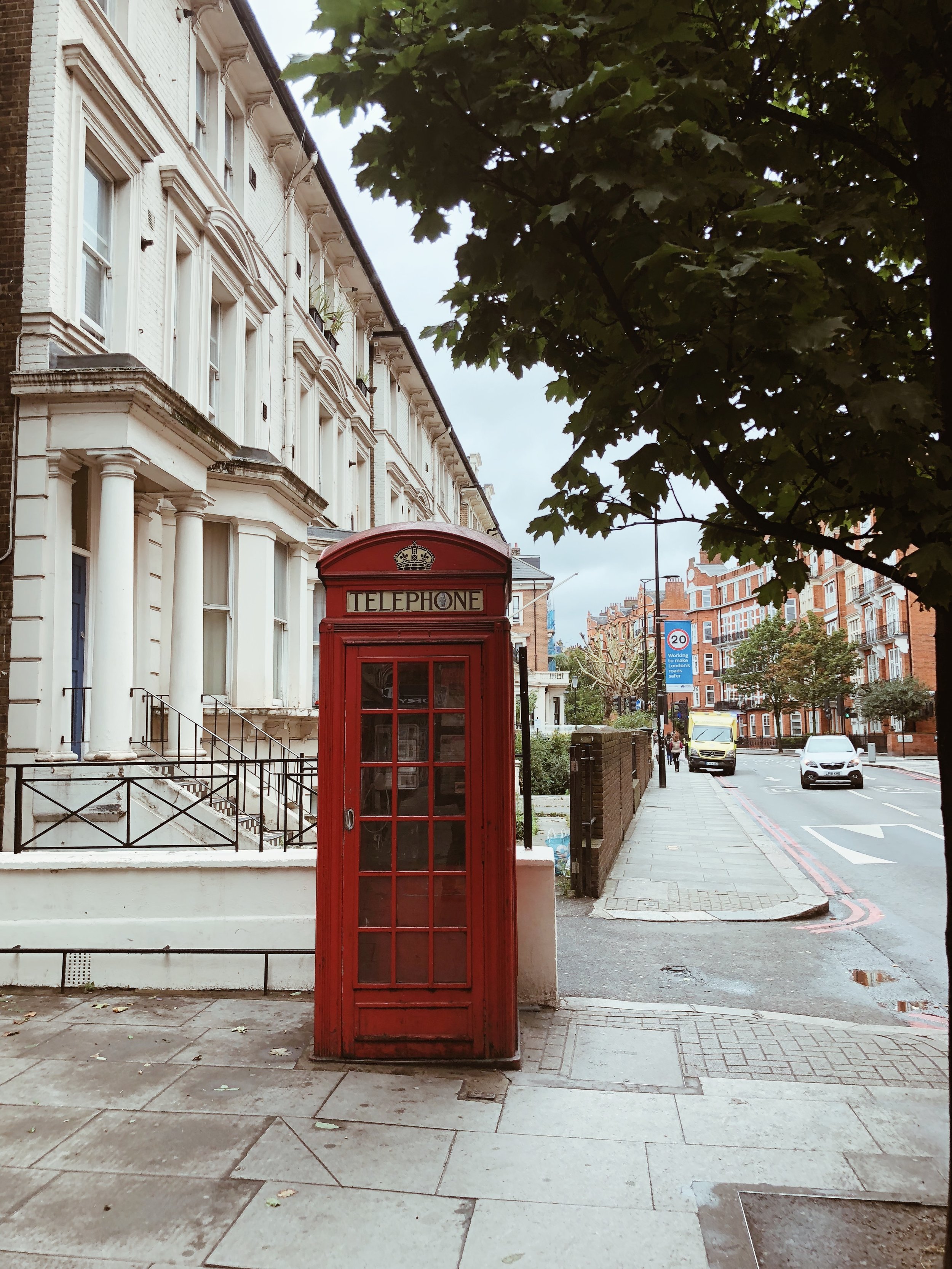 My Complete London Travel Guide — Roam + Go Lightly