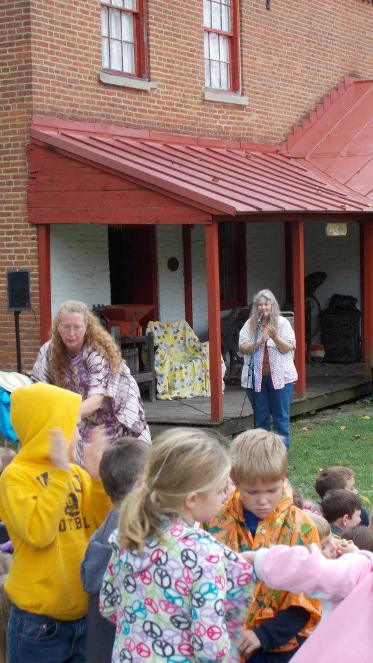 Granny Sue Holstein, Pricketts Fort 2012
