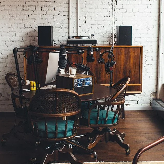 "...f rom the Shinola Runwell Turntable to the wall-mounted Wallace Detroit guitar made with reclaimed wood from the old Detroit Fire Department - it's decorated with inspiration in mind." Indeed. Detroit Foundation Hotel, 250 W Larned St, Detroit, MI.