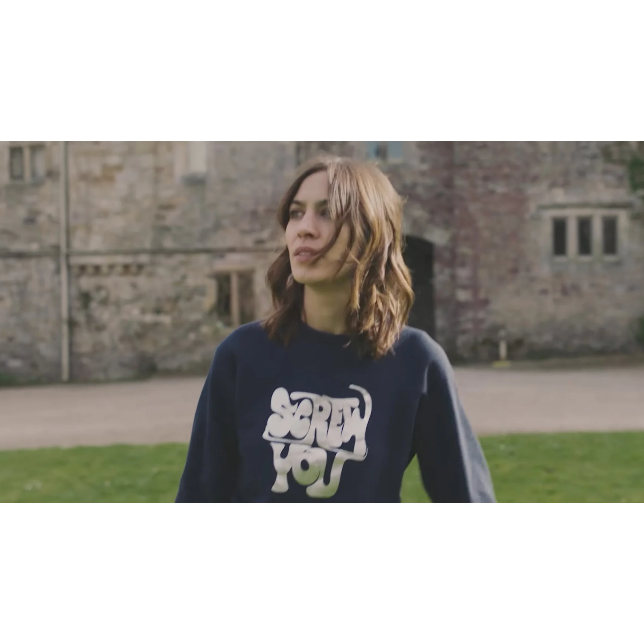 Alexa Chung Film Emmyland Alexa Rental2.jpg