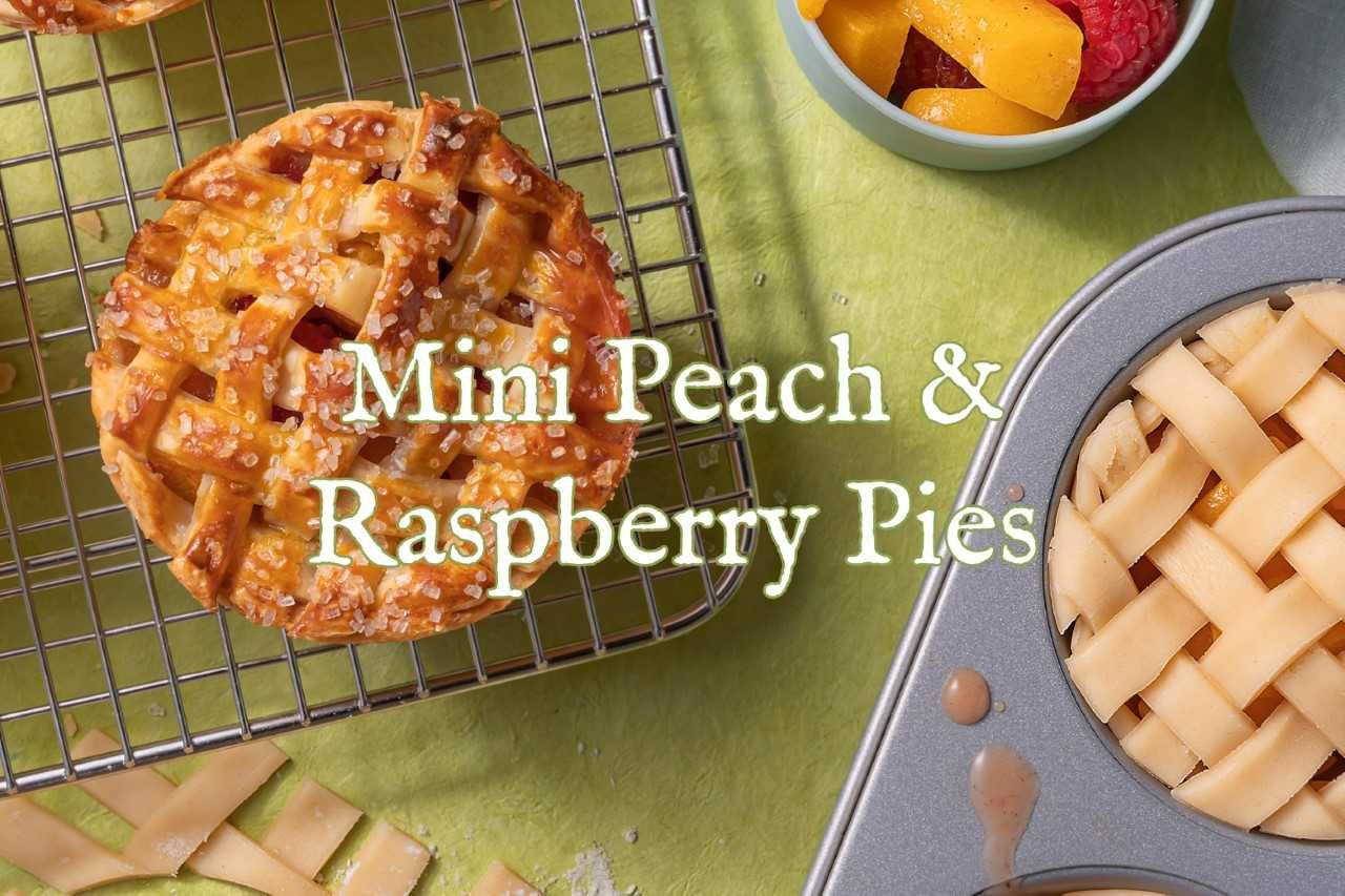 Mini Peach And Raspberry Pie Image.jpg