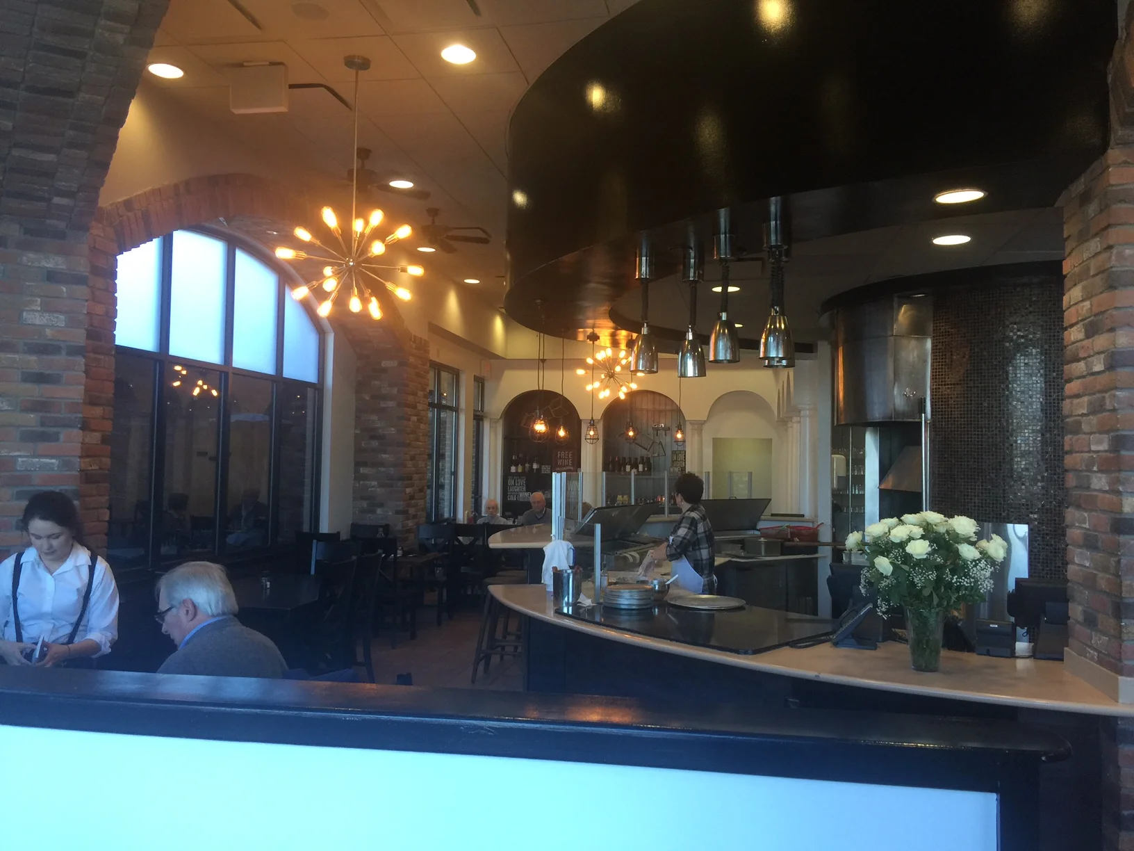 Upper Crust Pizzeria Opens in Columbia