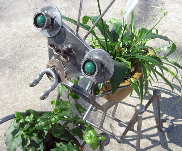 MantisPlanter2.jpg