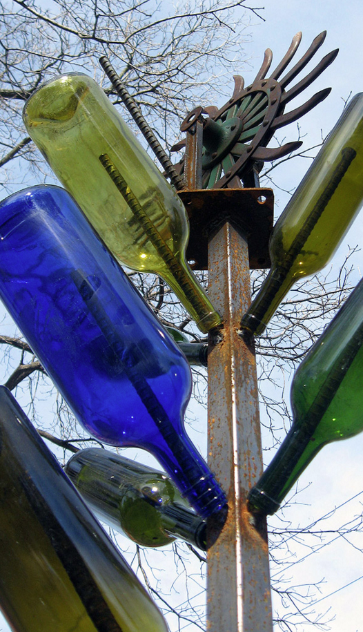 BottleTreeWinter1.jpg