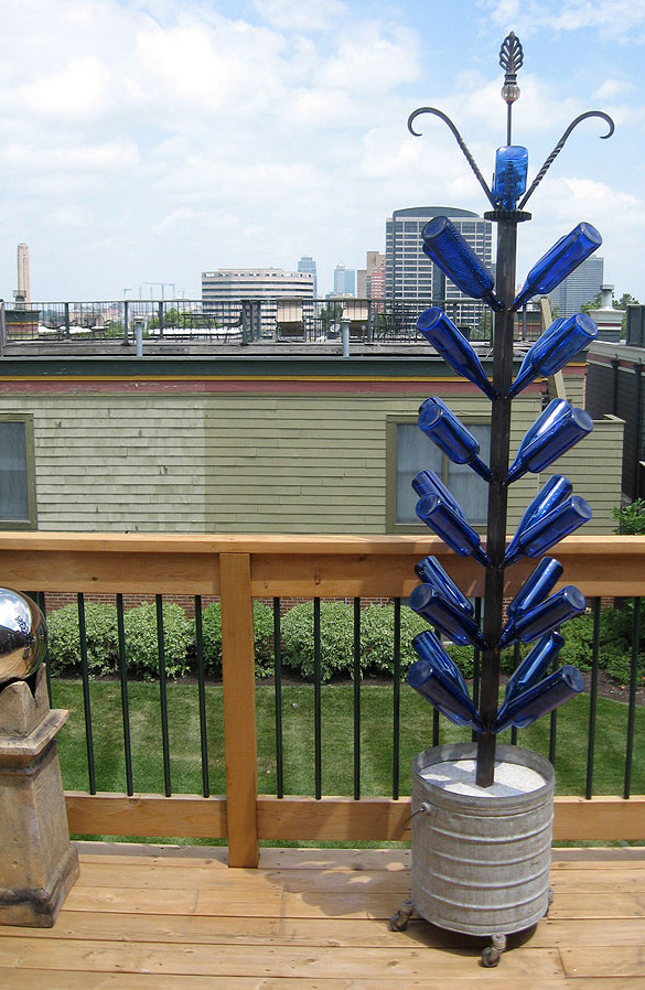 BottleTreeCrown2.jpg