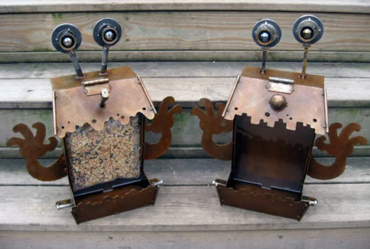 BirdFeeders1.jpg