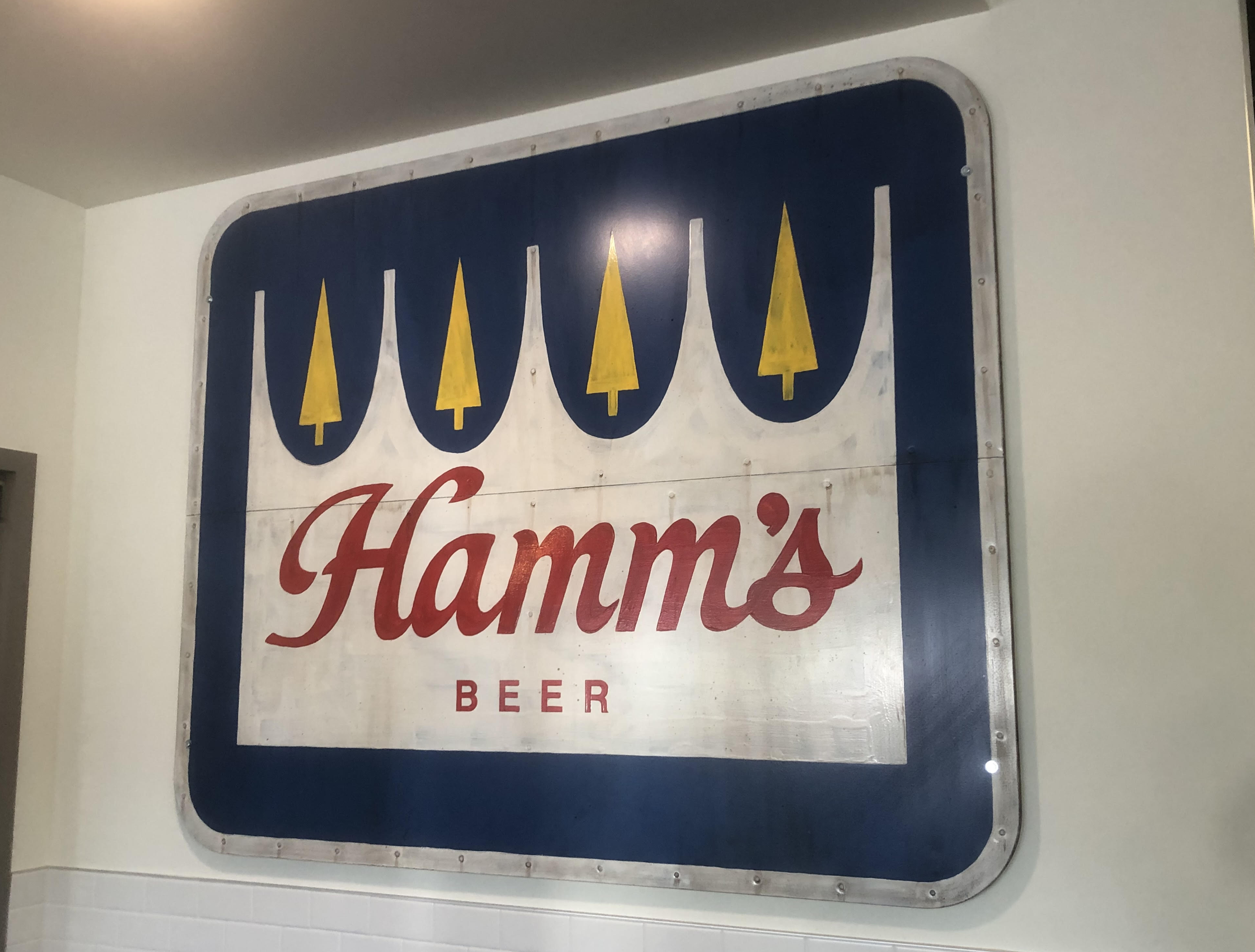 HammsBeerSignFF.png