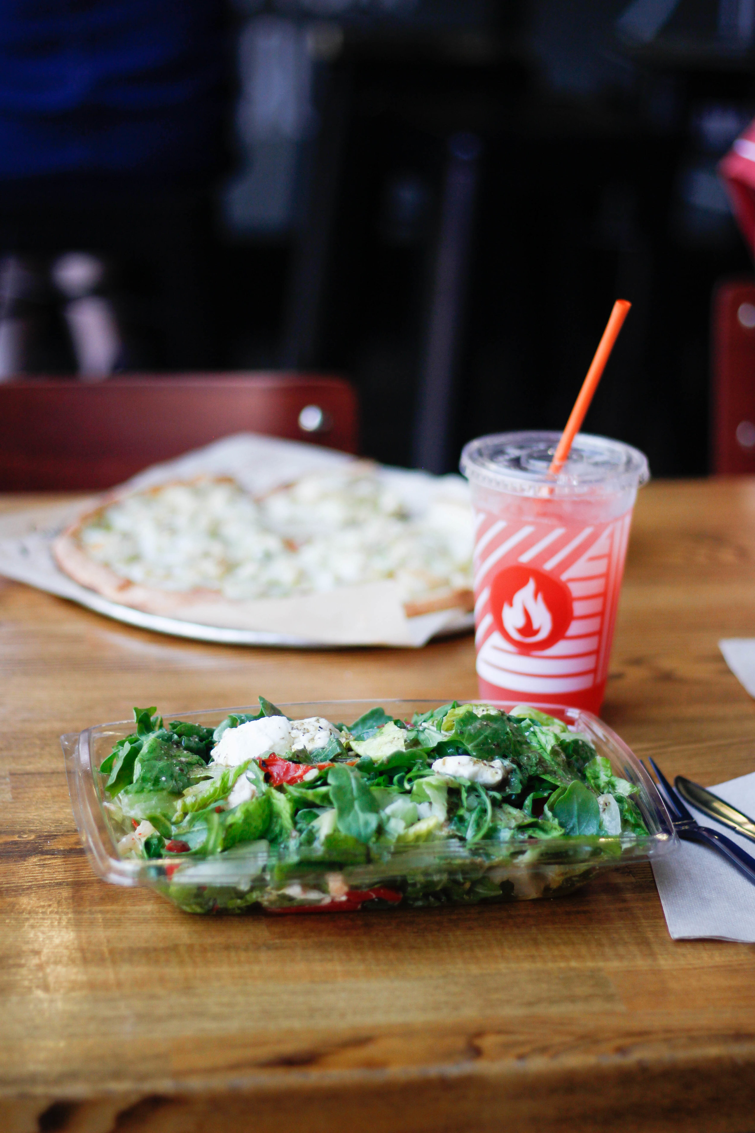 blaze pizza - flashstock-2.jpg