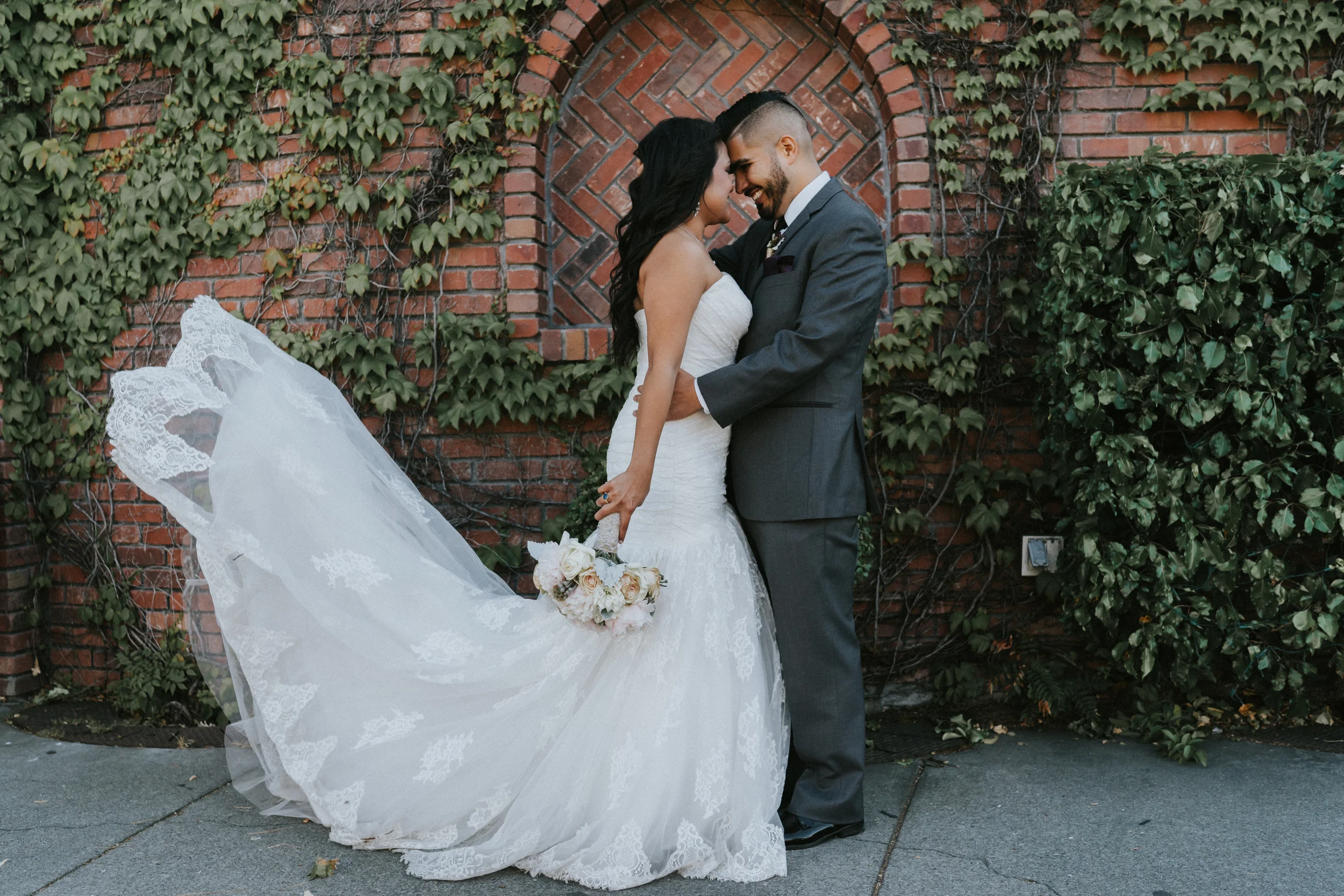Phoebe+Mike-01458.jpg