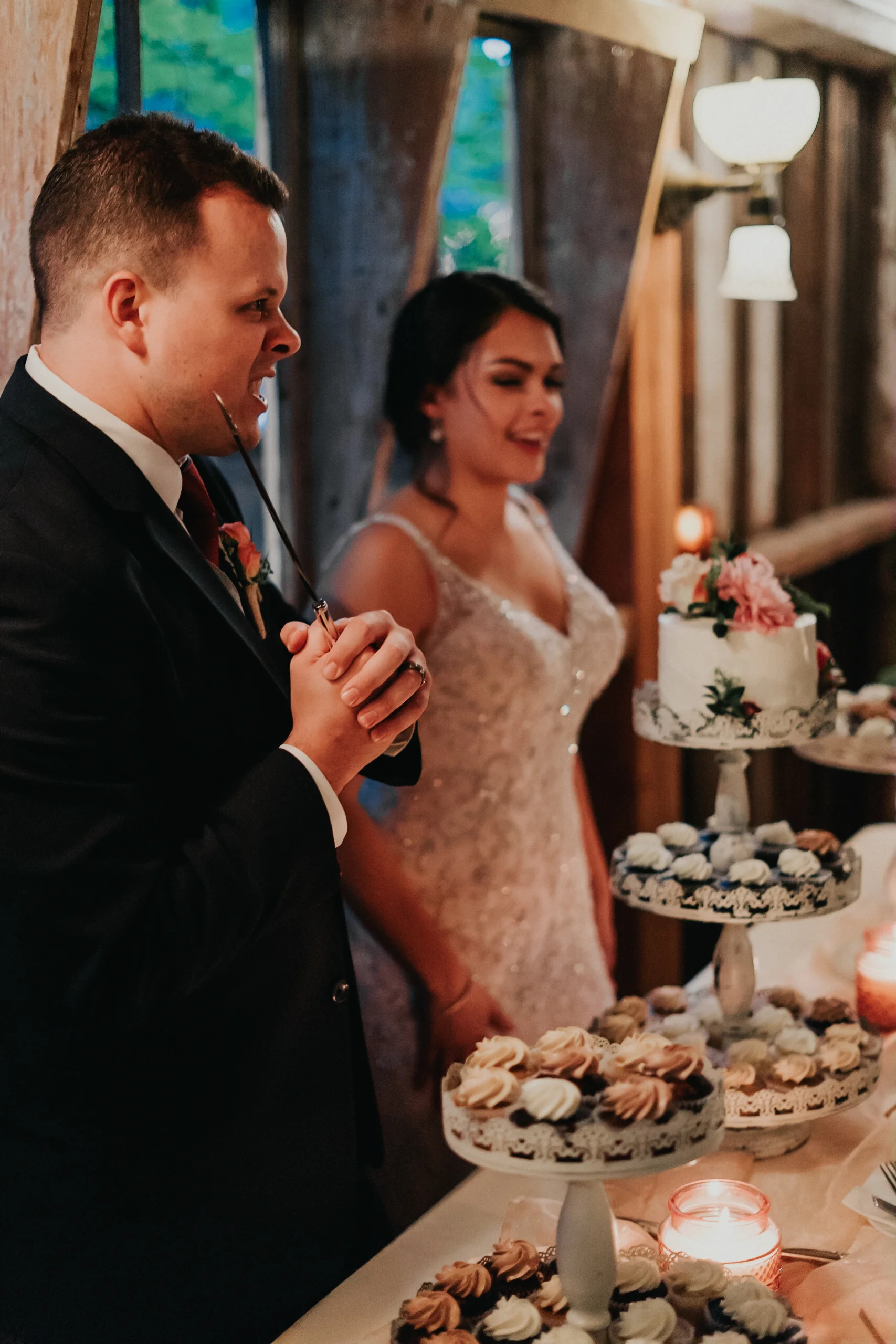 Portland_wedding_photographer_McMenamins_Alfred_Tang-39.jpg