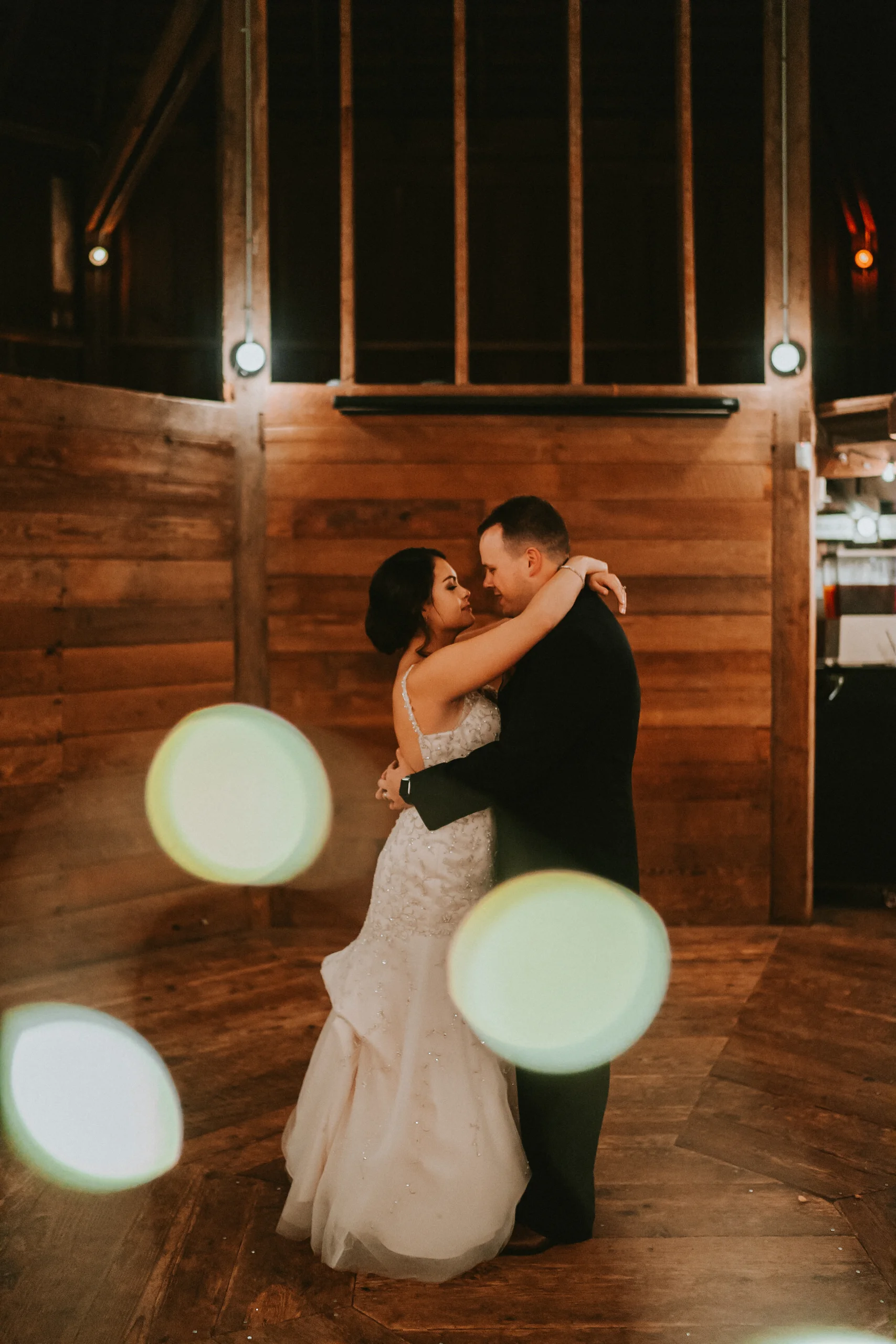 Portland_wedding_photographer_McMenamins_Alfred_Tang-45.jpg