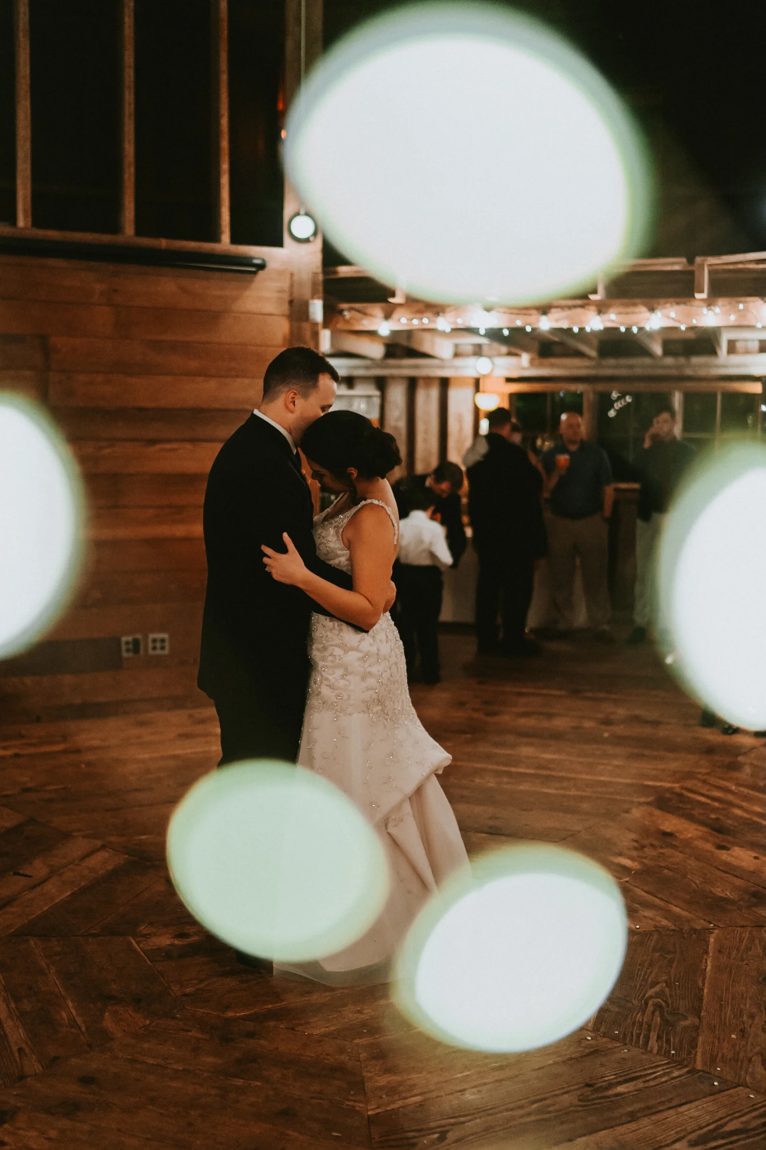 Portland_wedding_photographer_McMenamins_Alfred_Tang-46.jpg