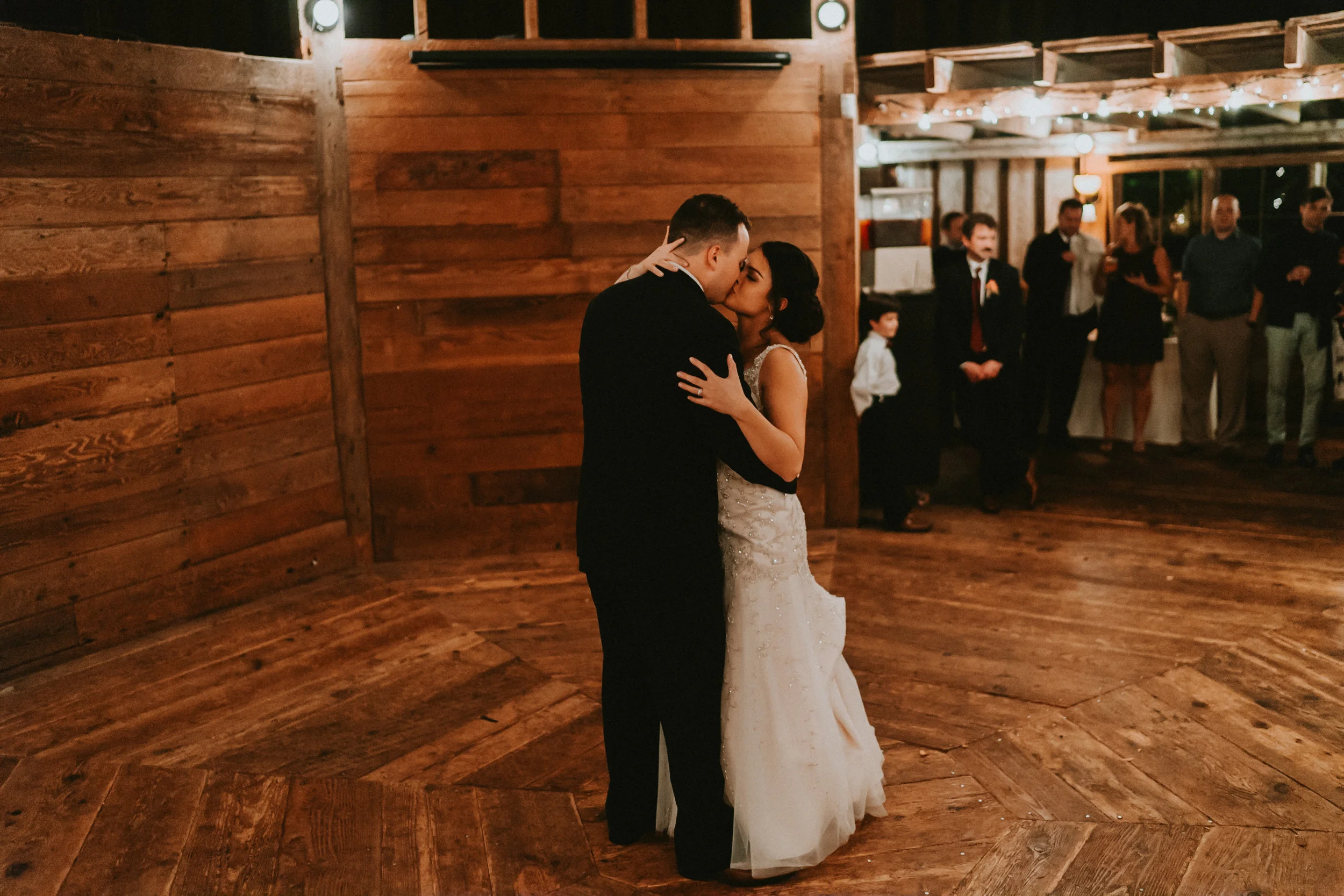 Portland_wedding_photographer_McMenamins_Alfred_Tang-53.jpg