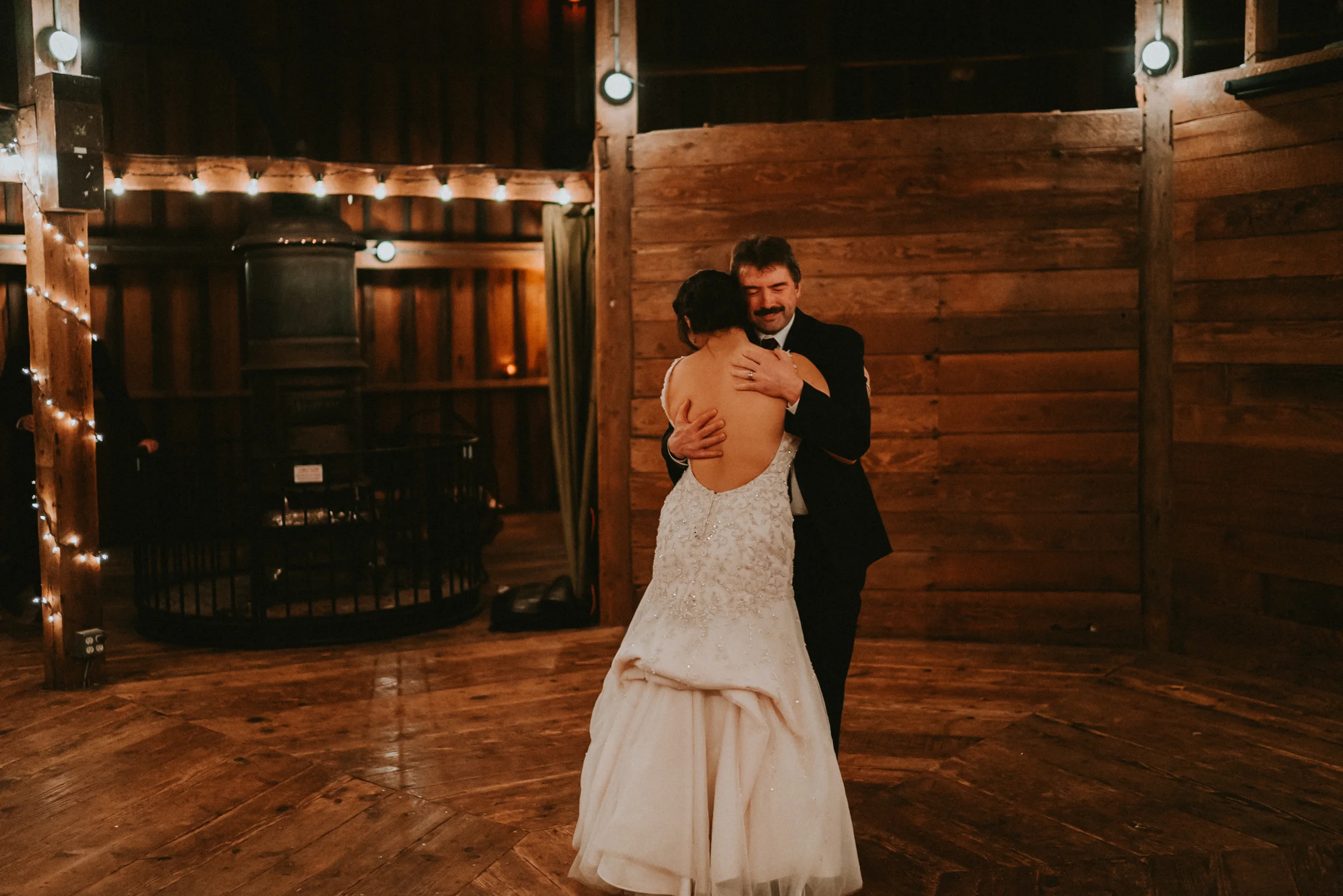 Portland_wedding_photographer_McMenamins_Alfred_Tang-54.jpg