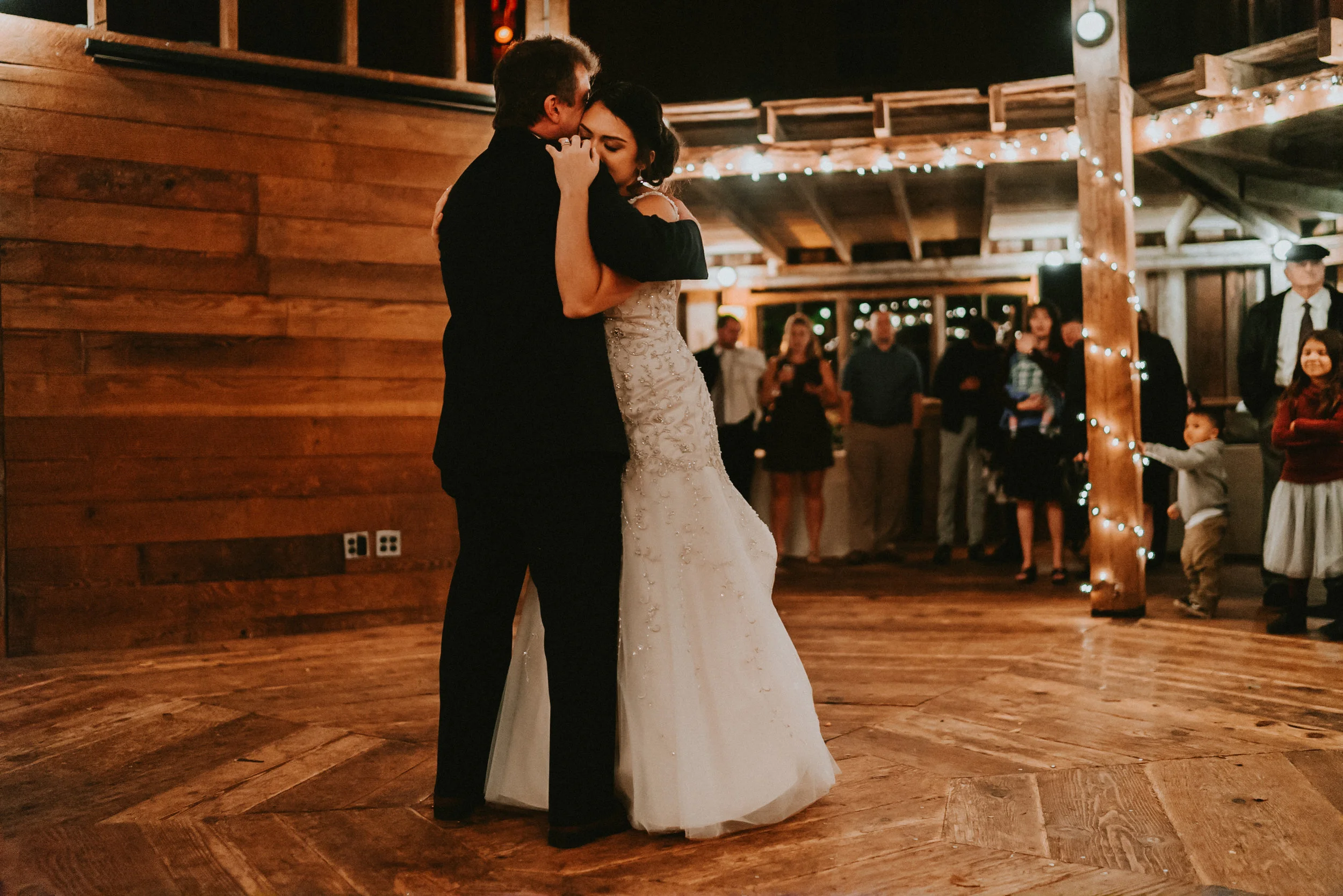 Portland_wedding_photographer_McMenamins_Alfred_Tang-57.jpg