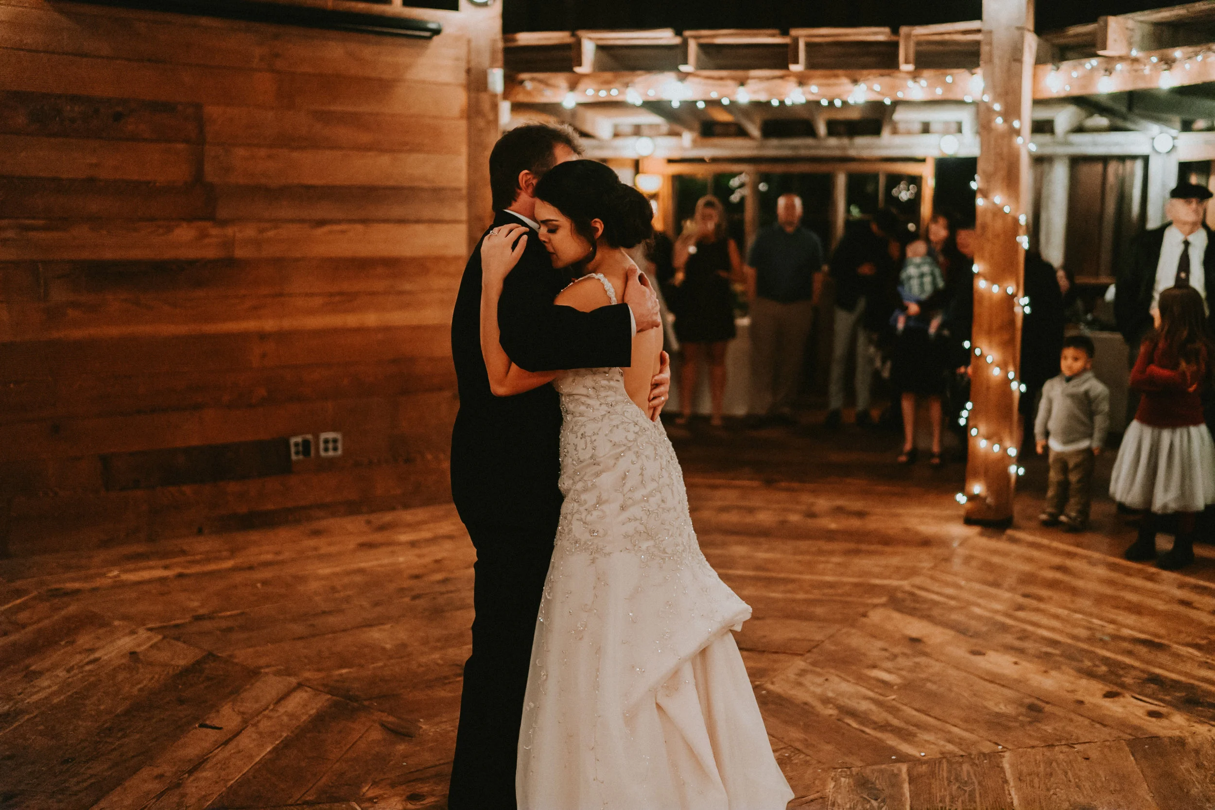 Portland_wedding_photographer_McMenamins_Alfred_Tang-58.jpg