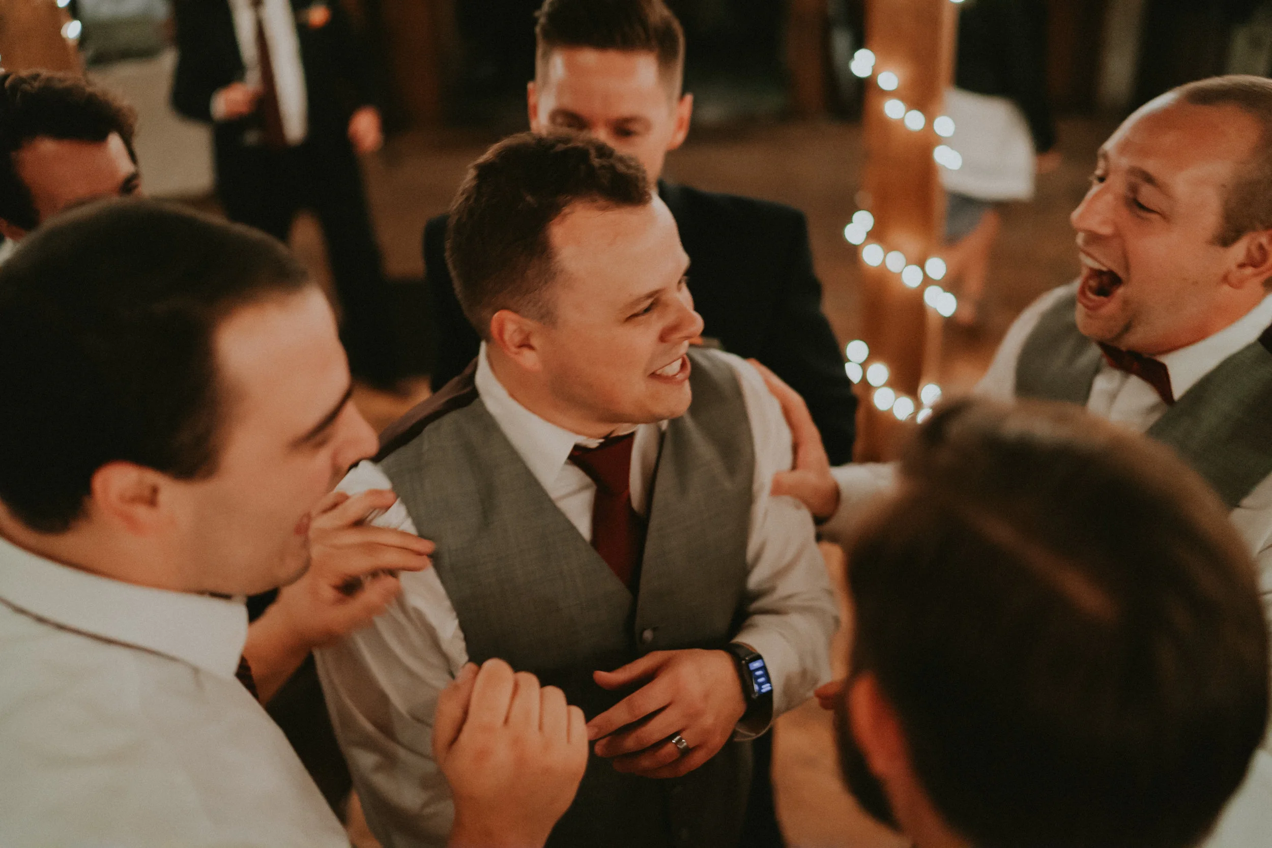 Portland_wedding_photographer_McMenamins_Alfred_Tang-104.jpg