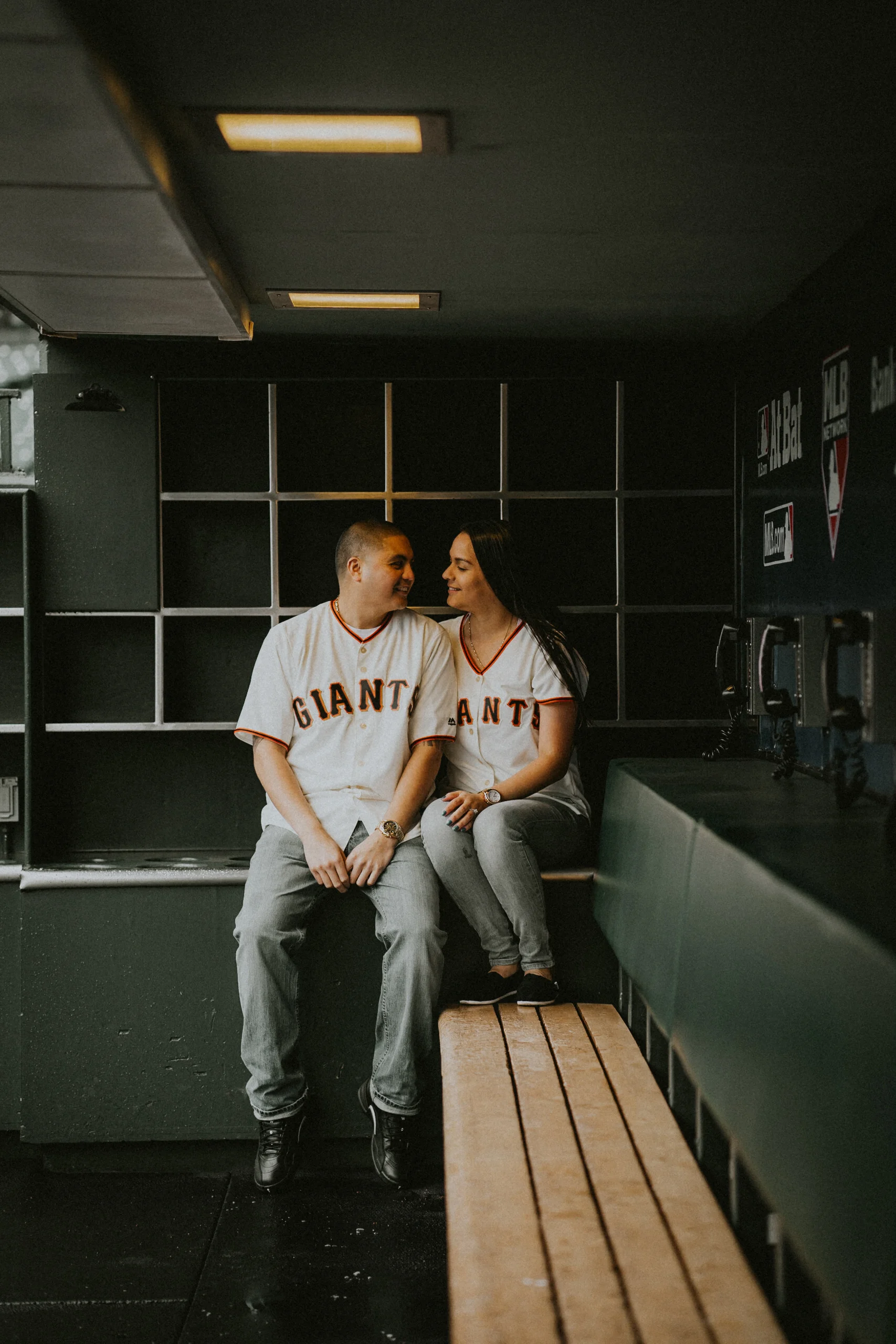 San-Francisco-engagement-wedding-photographer-Giants-AT&T-Park-11.jpg