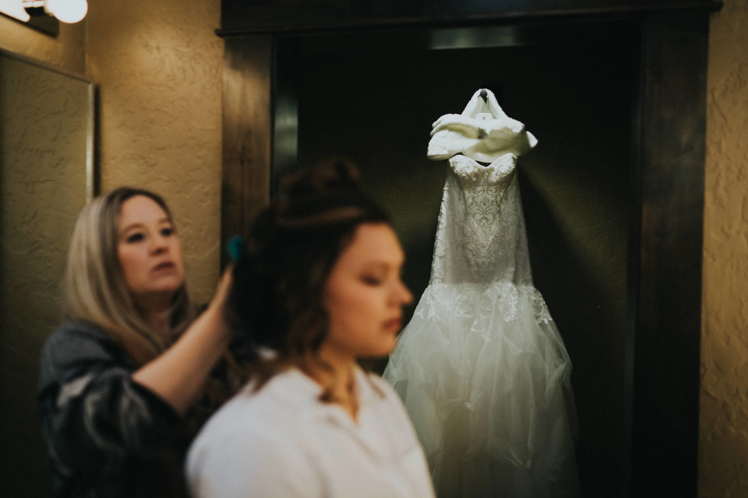 Getting ready wedding photography
